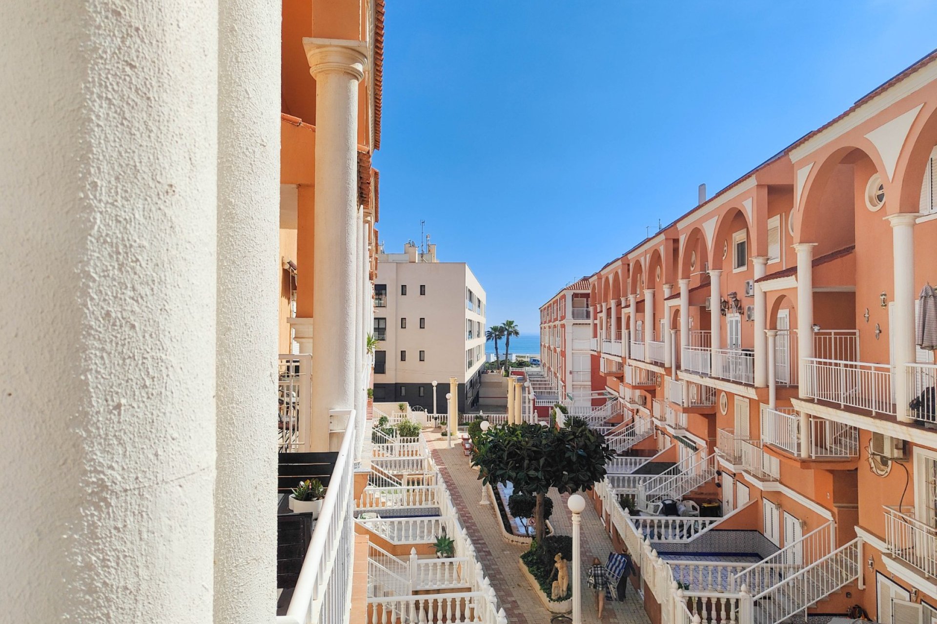 Återförsäljning - Apartment -
Torrevieja - La Mata