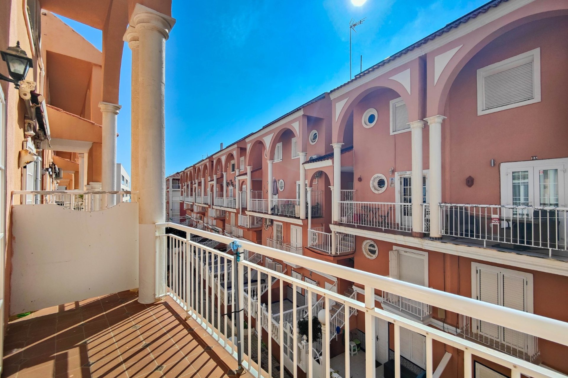 Återförsäljning - Apartment -
Torrevieja - La Mata