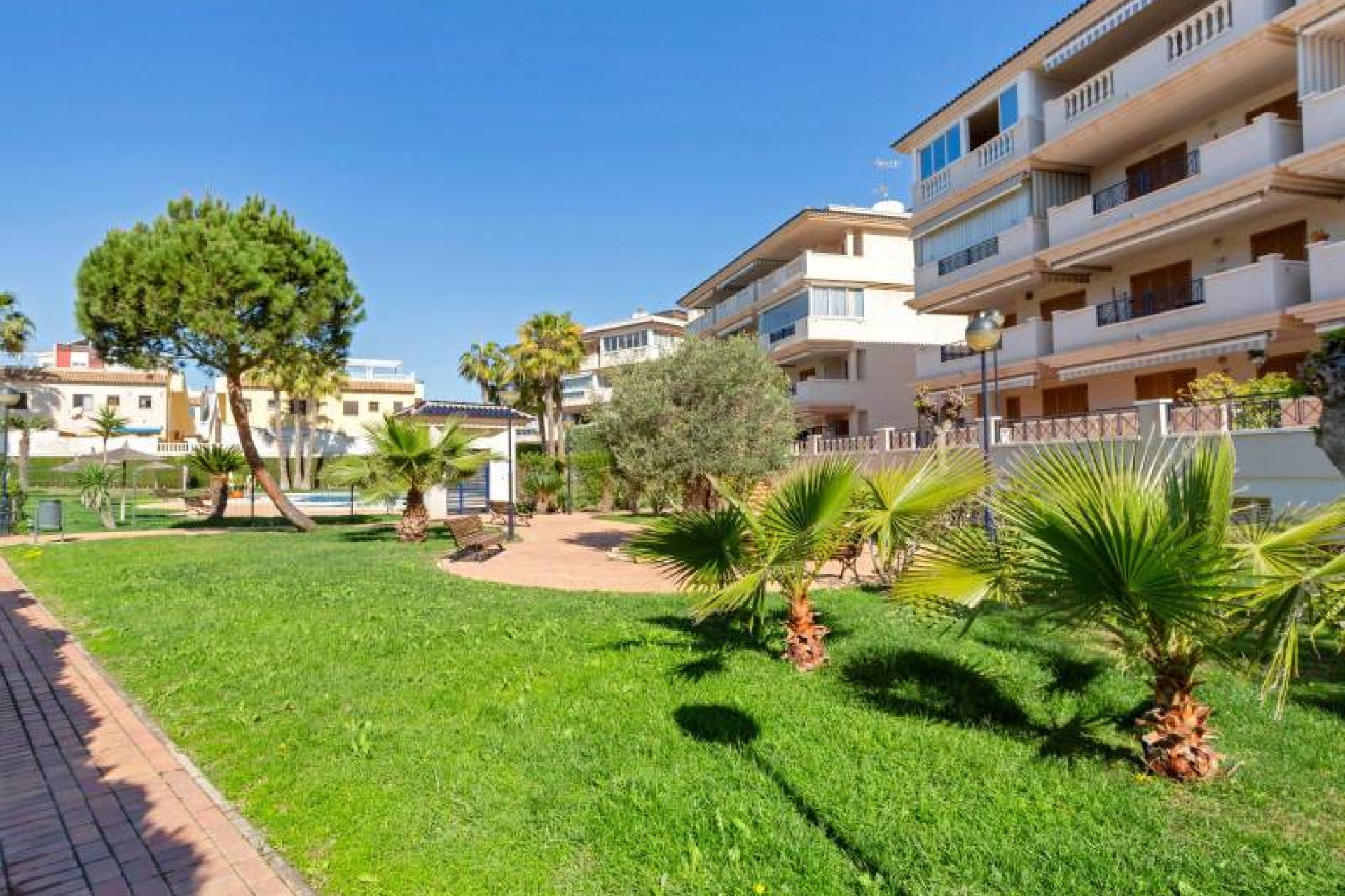 Återförsäljning - Apartment -
Torrevieja - La Mata