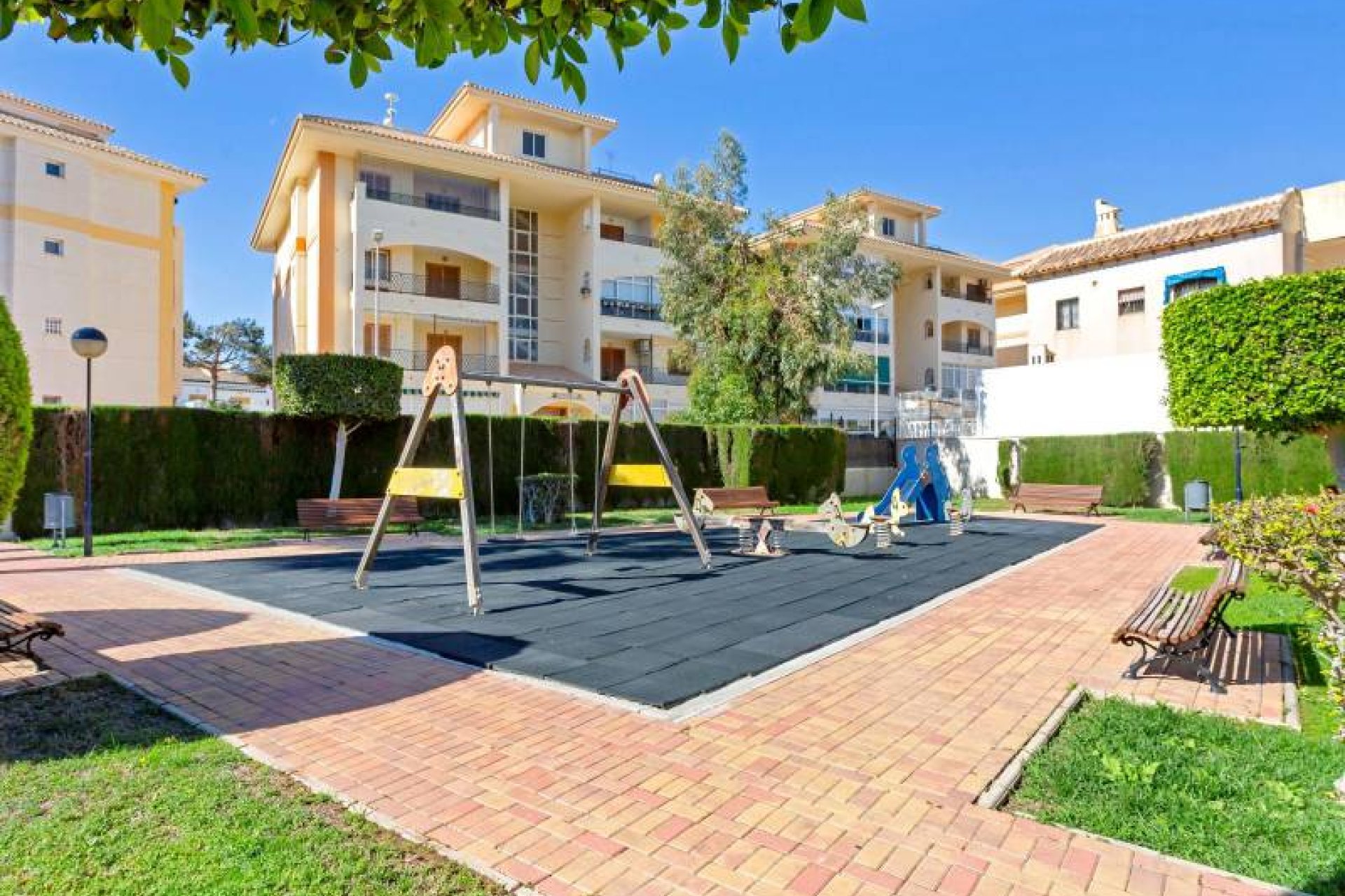 Återförsäljning - Apartment -
Torrevieja - La Mata