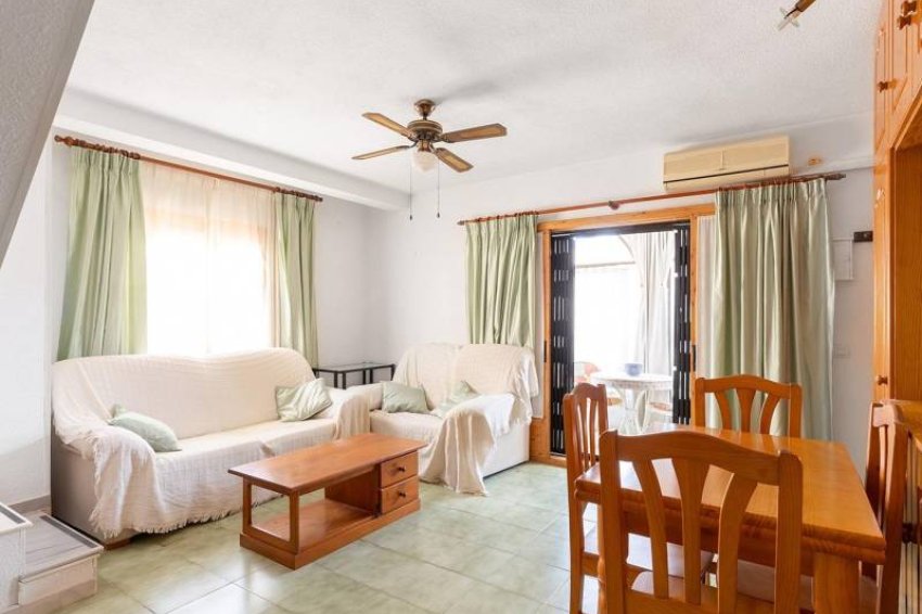 Återförsäljning - Apartment -
Torrevieja - La Mata