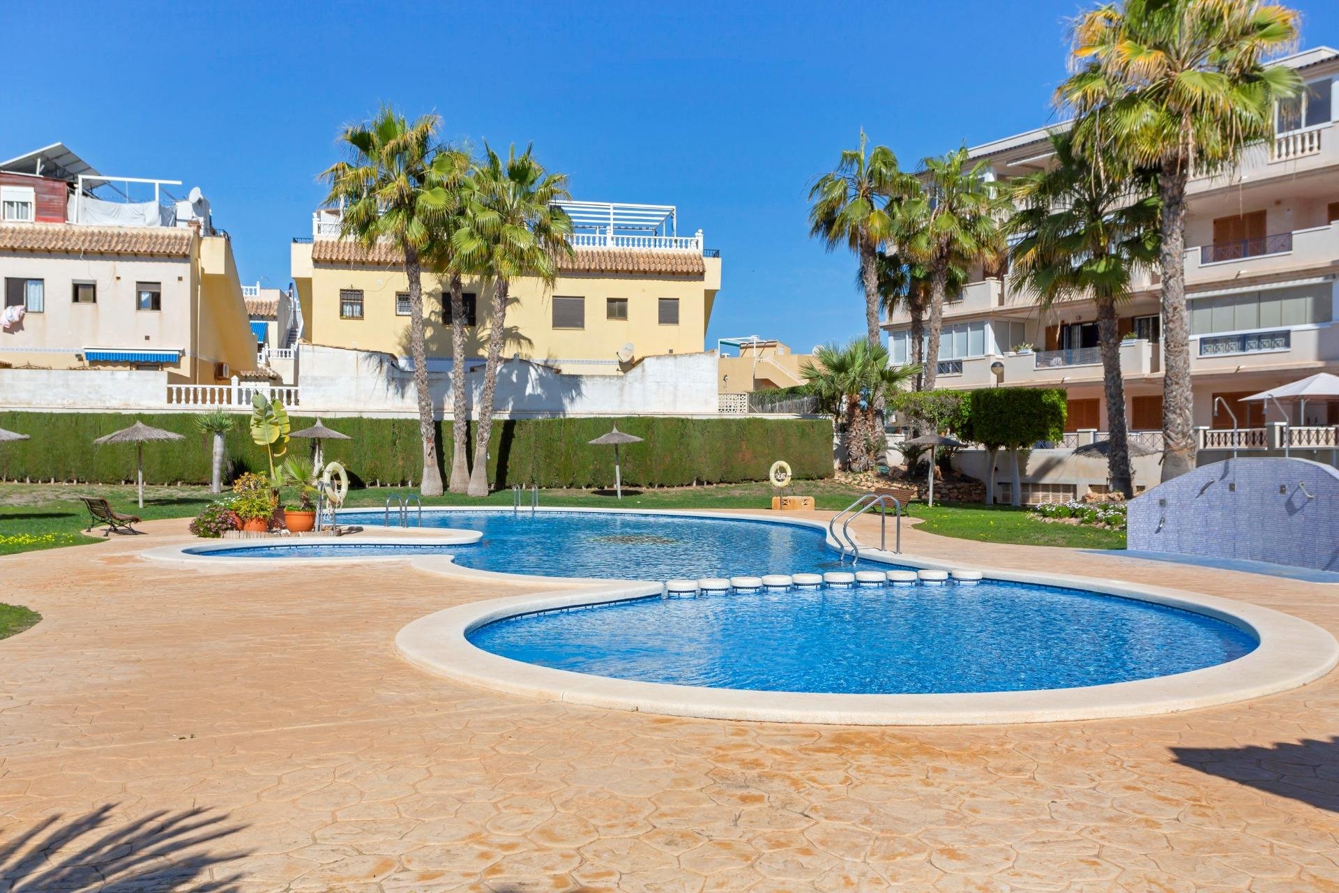 Återförsäljning - Apartment -
Torrevieja - La Mata