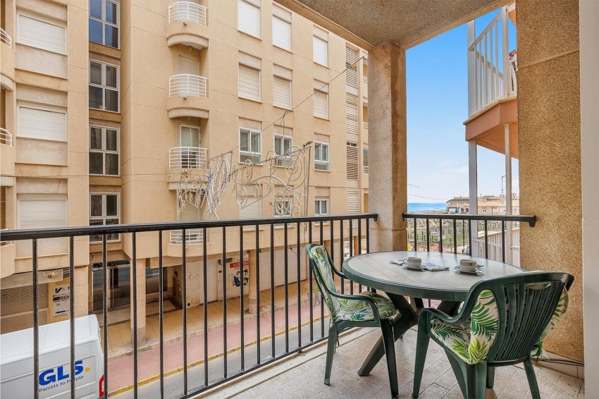 Återförsäljning - Apartment -
Torrevieja - La Mata