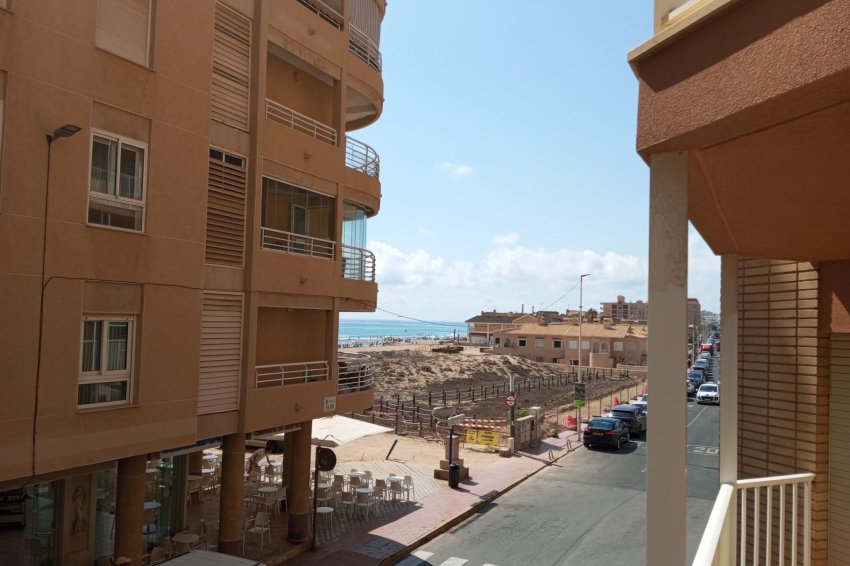 Återförsäljning - Apartment -
Torrevieja - La Mata