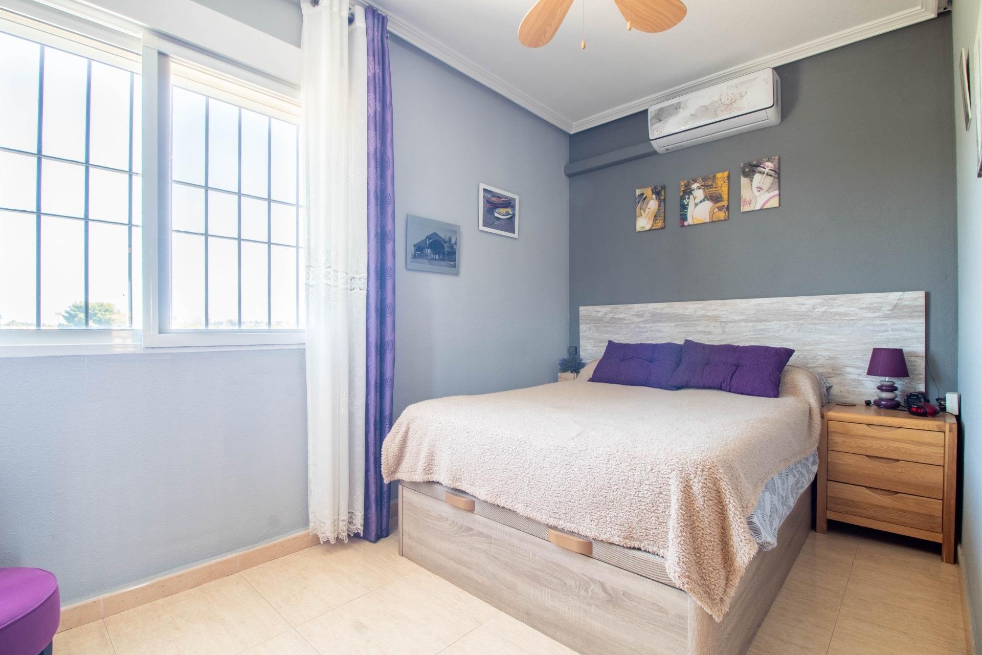 Återförsäljning - Apartment -
Torrevieja - La Siesta - El Salado - Torreta