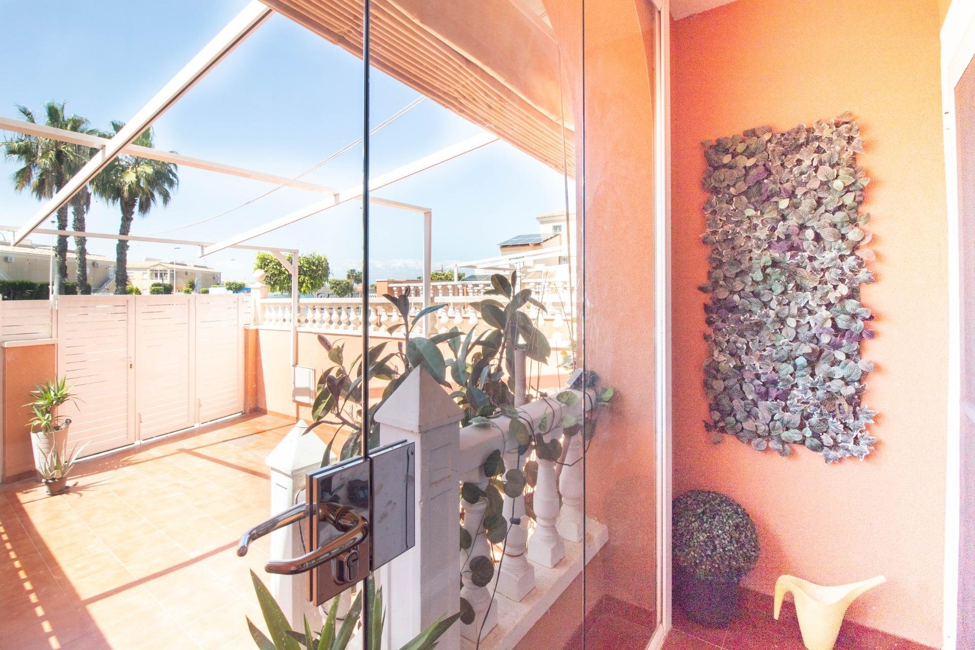 Återförsäljning - Apartment -
Torrevieja - La Siesta - El Salado - Torreta