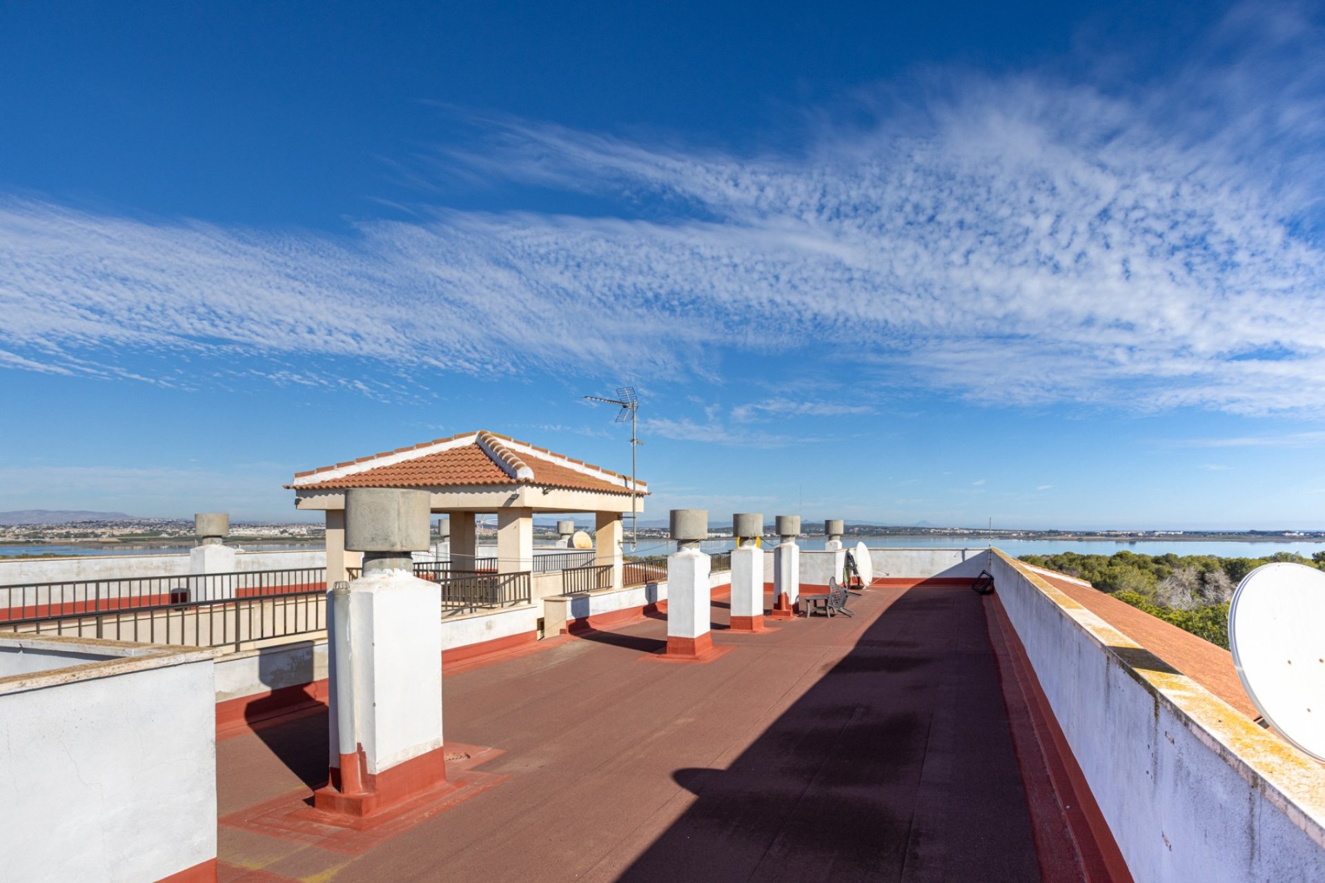 Återförsäljning - Apartment -
Torrevieja - La siesta