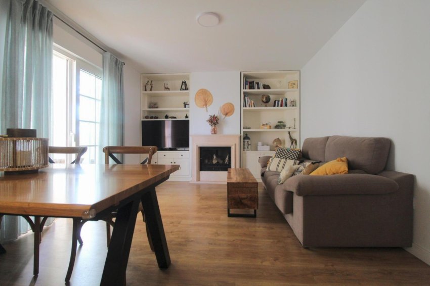 Återförsäljning - Apartment -
Torrevieja - La Veleta