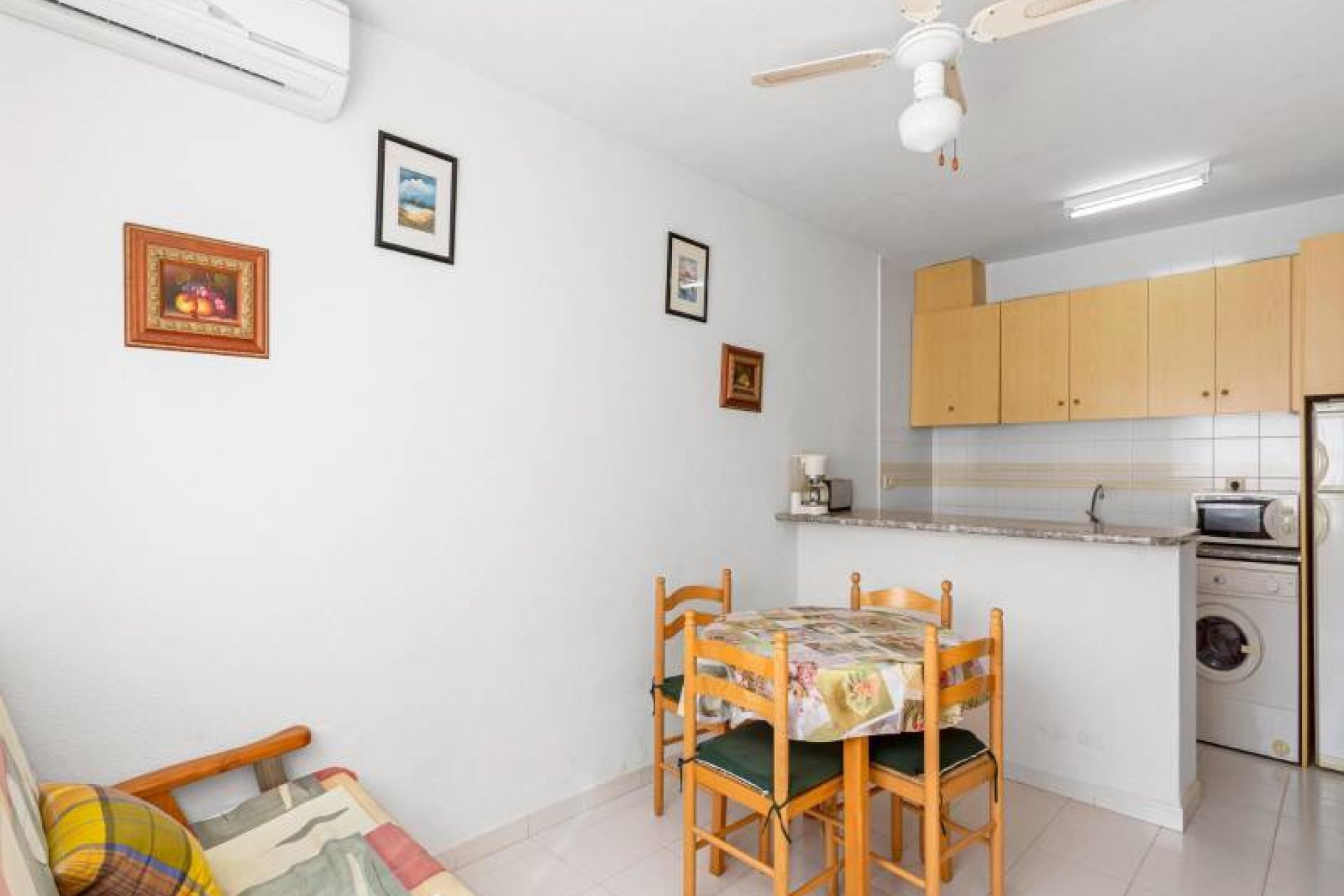 Återförsäljning - Apartment -
Torrevieja - Lago jardin