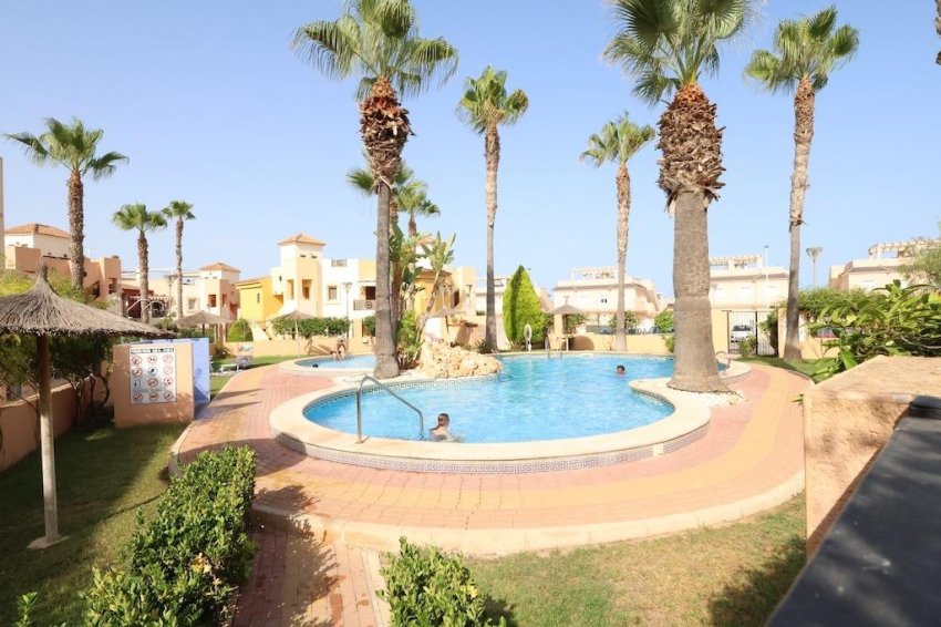 Återförsäljning - Apartment -
Torrevieja - Los Altos