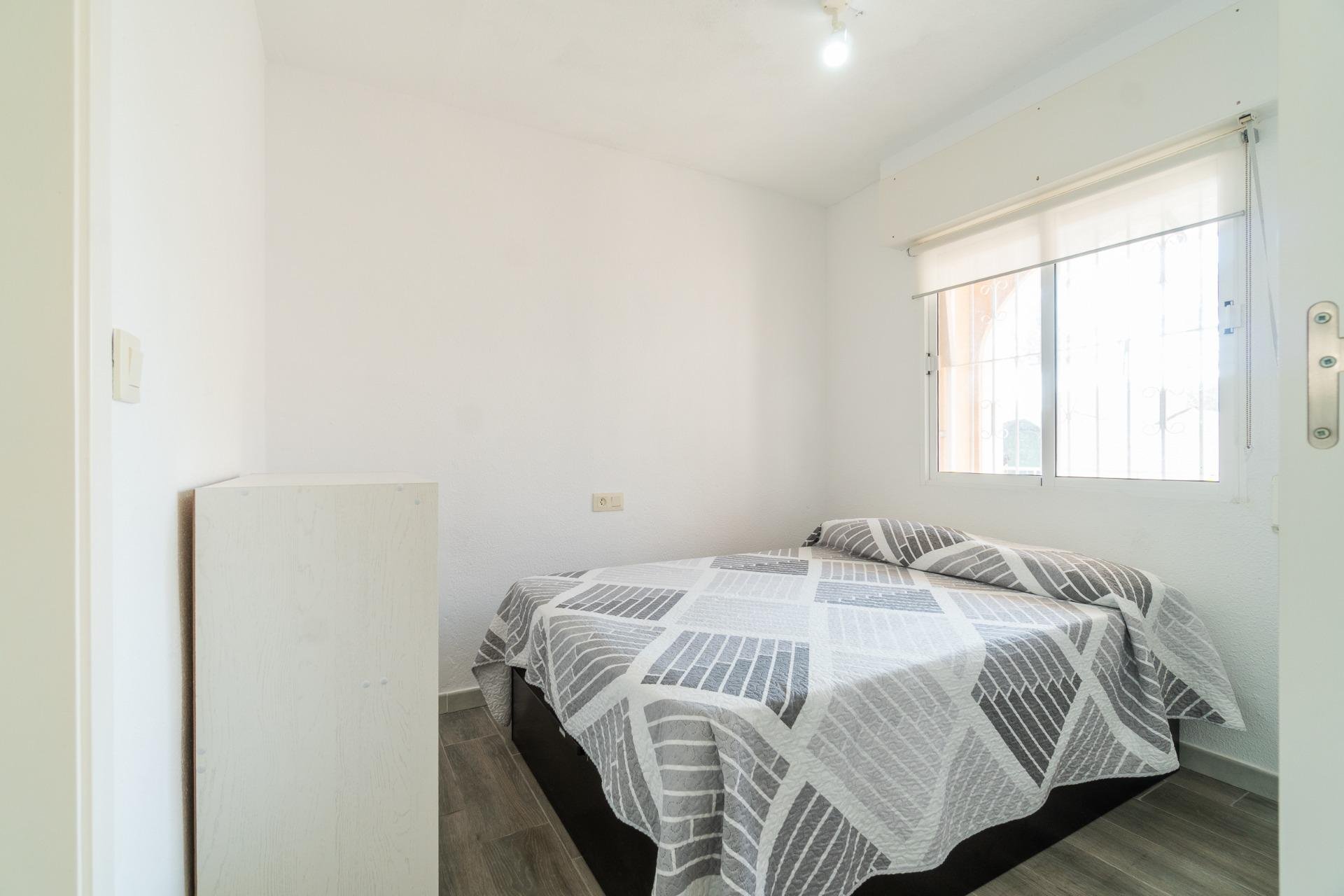 Återförsäljning - Apartment -
Torrevieja - Los balcones