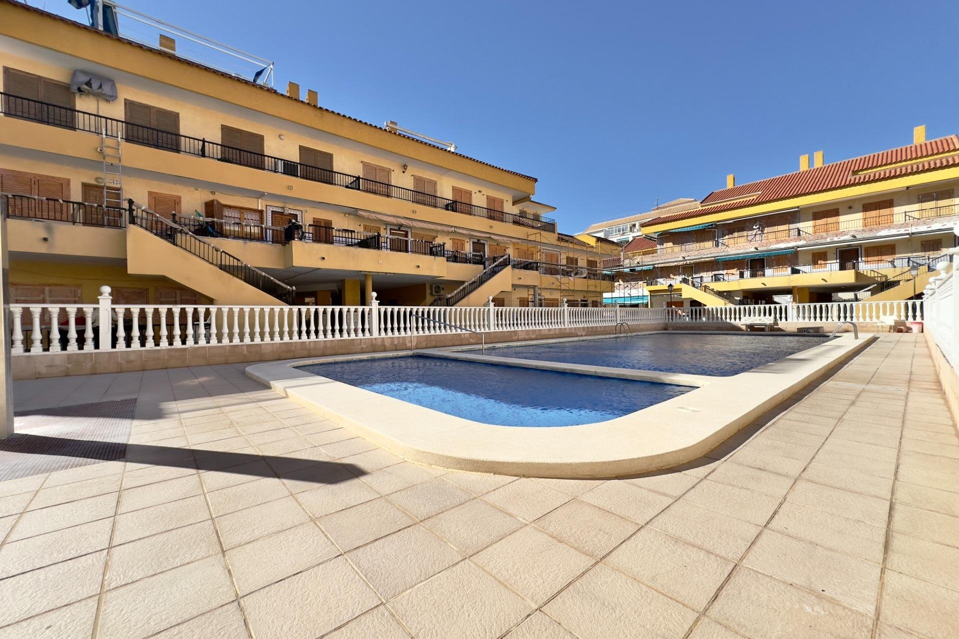Återförsäljning - Apartment -
Torrevieja - Los Europeos
