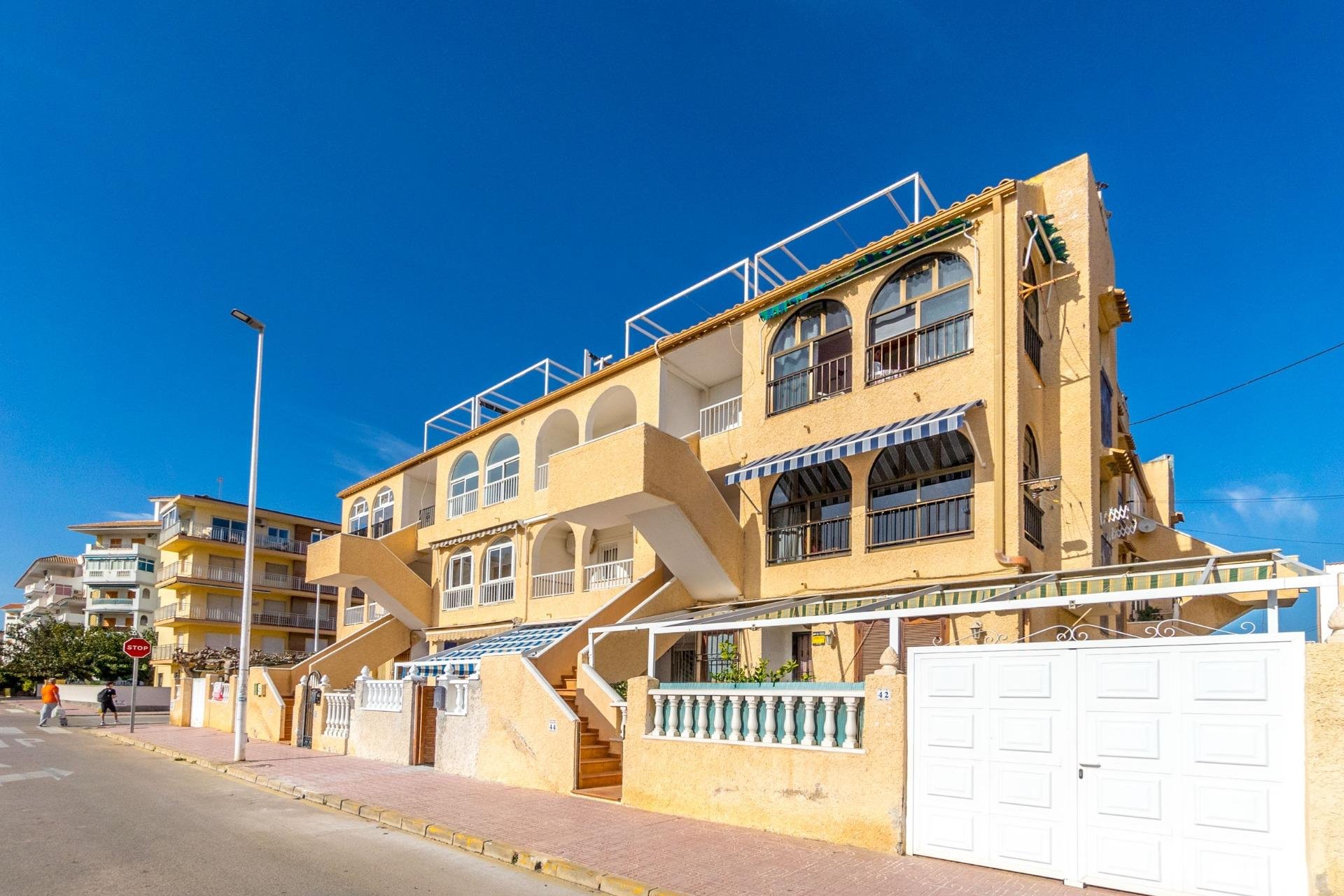 Återförsäljning - Apartment -
Torrevieja - Los Europeos