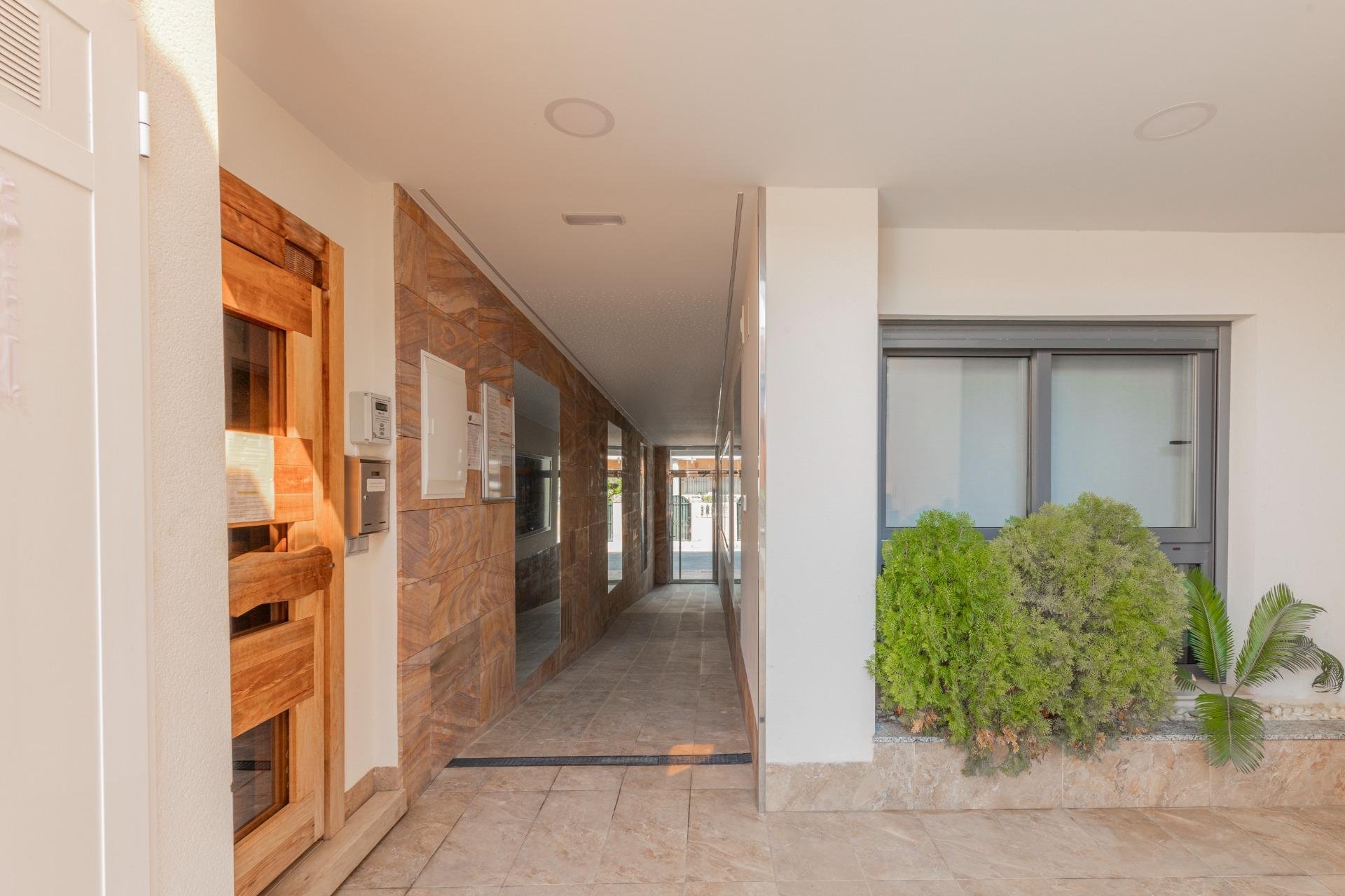 Återförsäljning - Apartment -
Torrevieja - Los Frutales