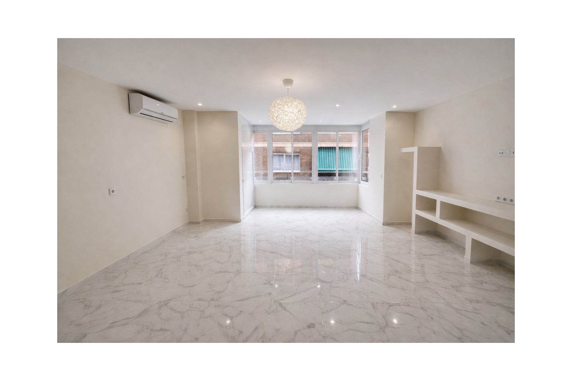 Återförsäljning - Apartment -
Torrevieja - Muelle Pesquero