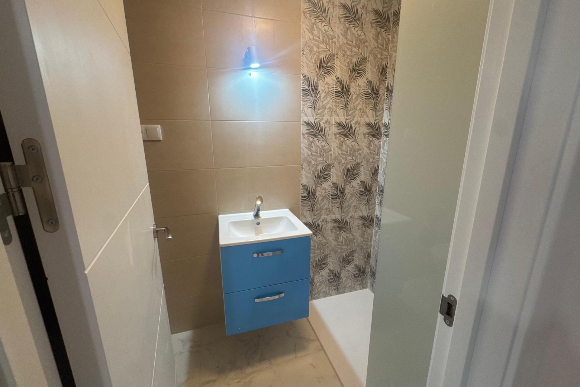 Återförsäljning - Apartment -
Torrevieja - Muelle Pesquero