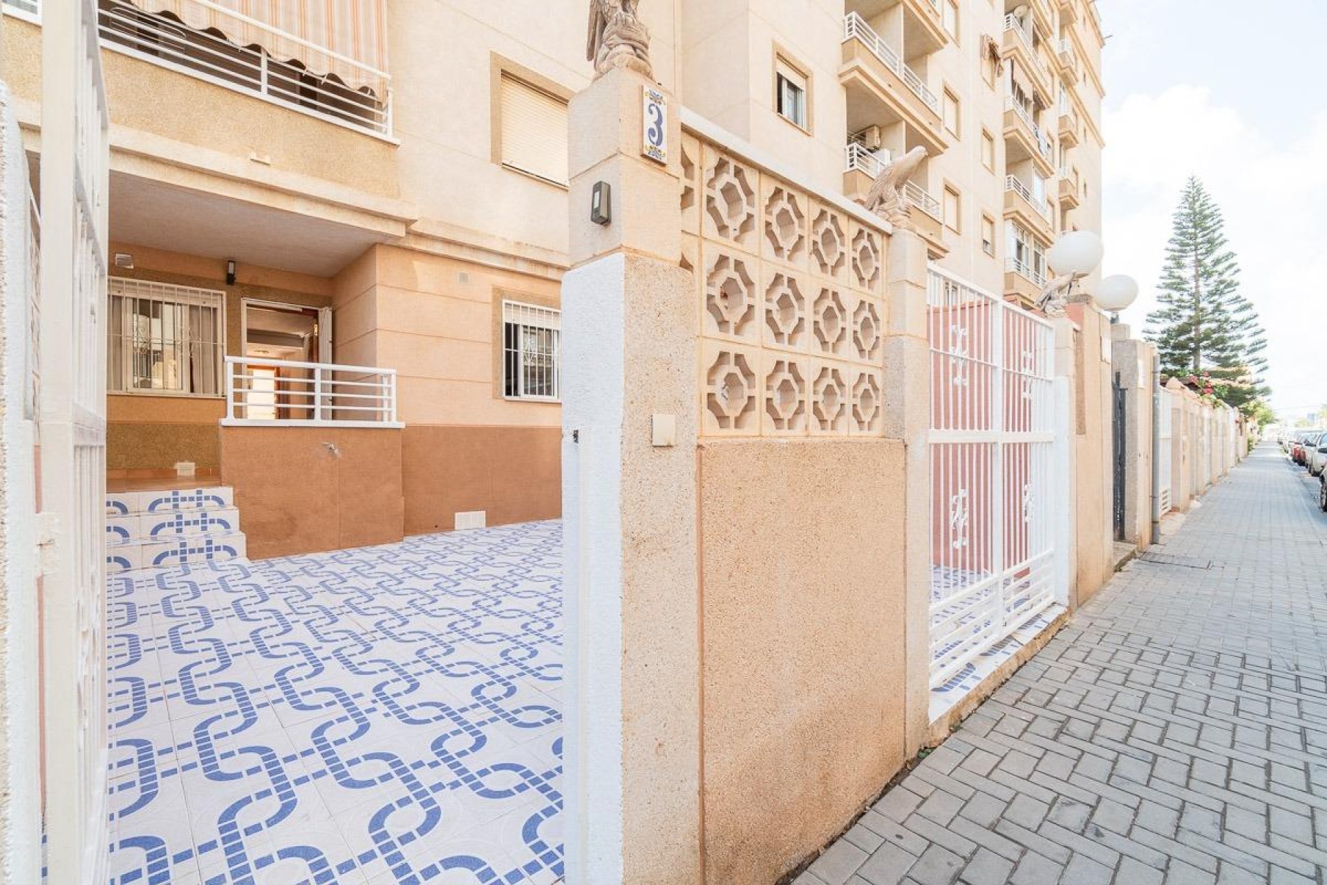 Återförsäljning - Apartment -
Torrevieja - Nueva Torrevieja