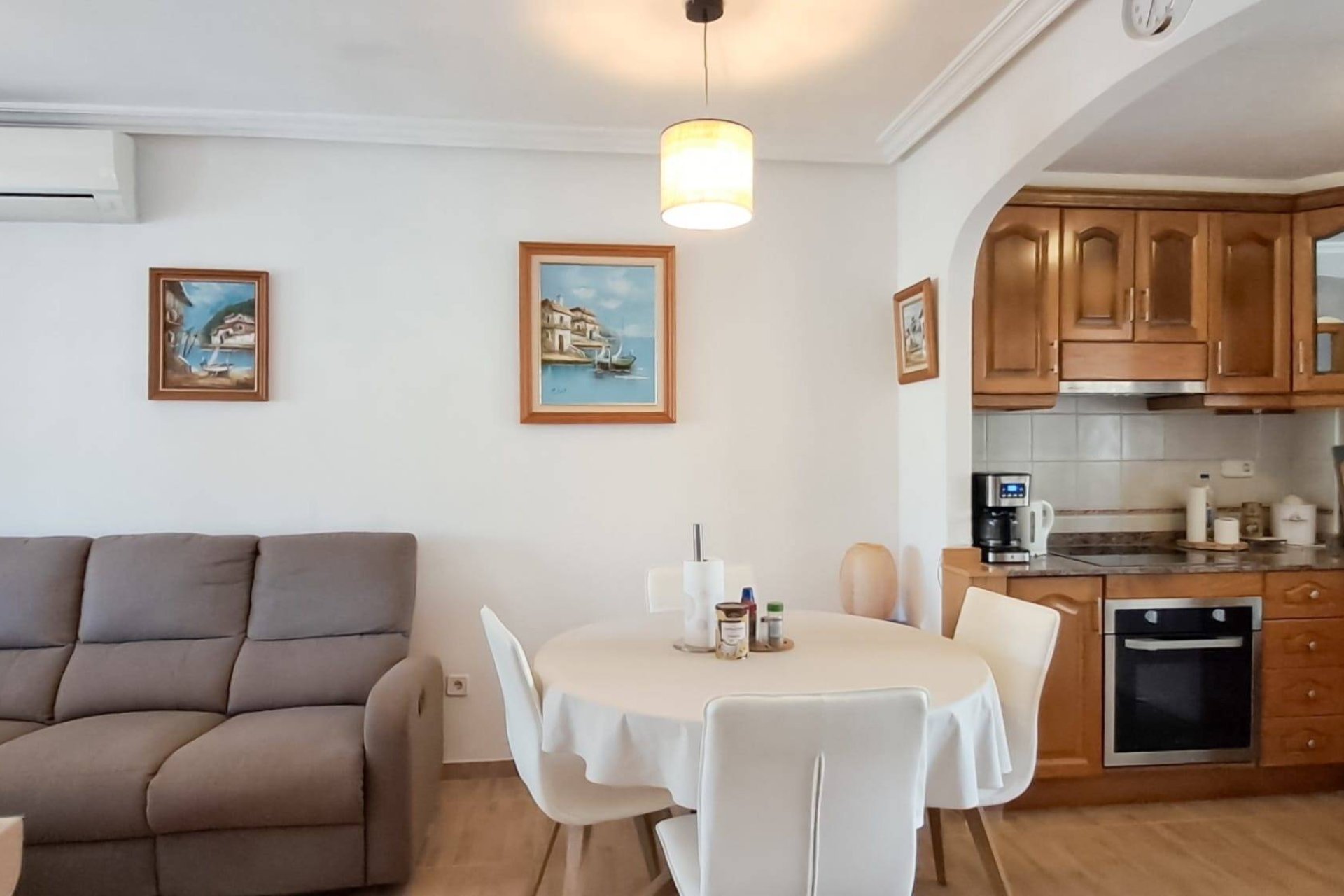 Återförsäljning - Apartment -
Torrevieja - Parque Acuático - Sector 25