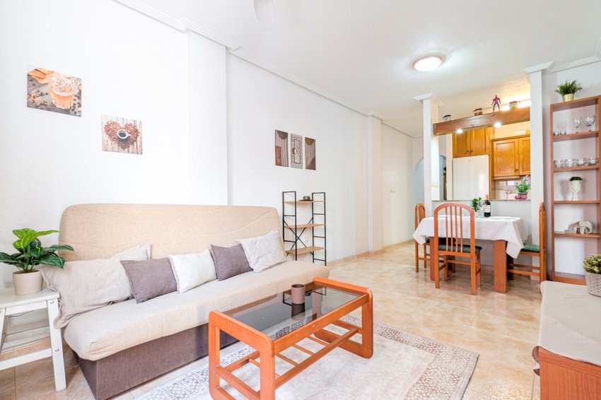 Återförsäljning - Apartment -
Torrevieja - Parque las naciones