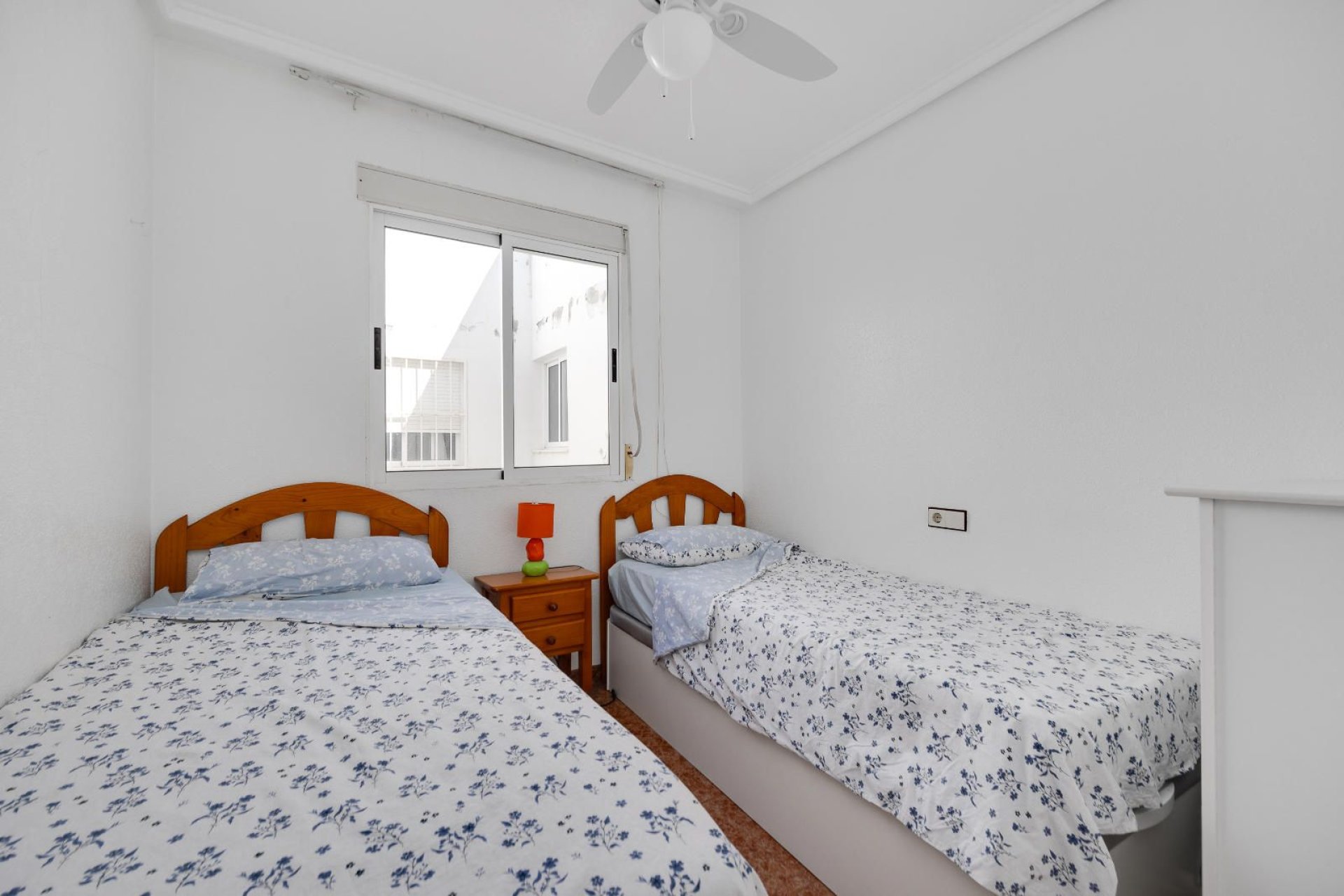 Återförsäljning - Apartment -
Torrevieja - Parque las naciones