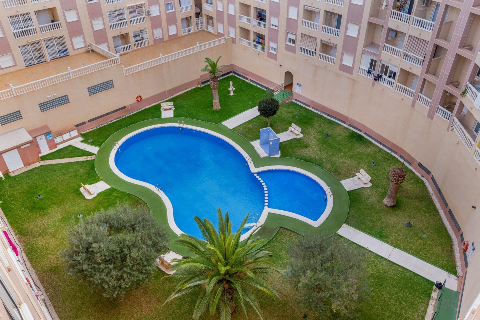 Återförsäljning - Apartment -
Torrevieja - Parque las naciones