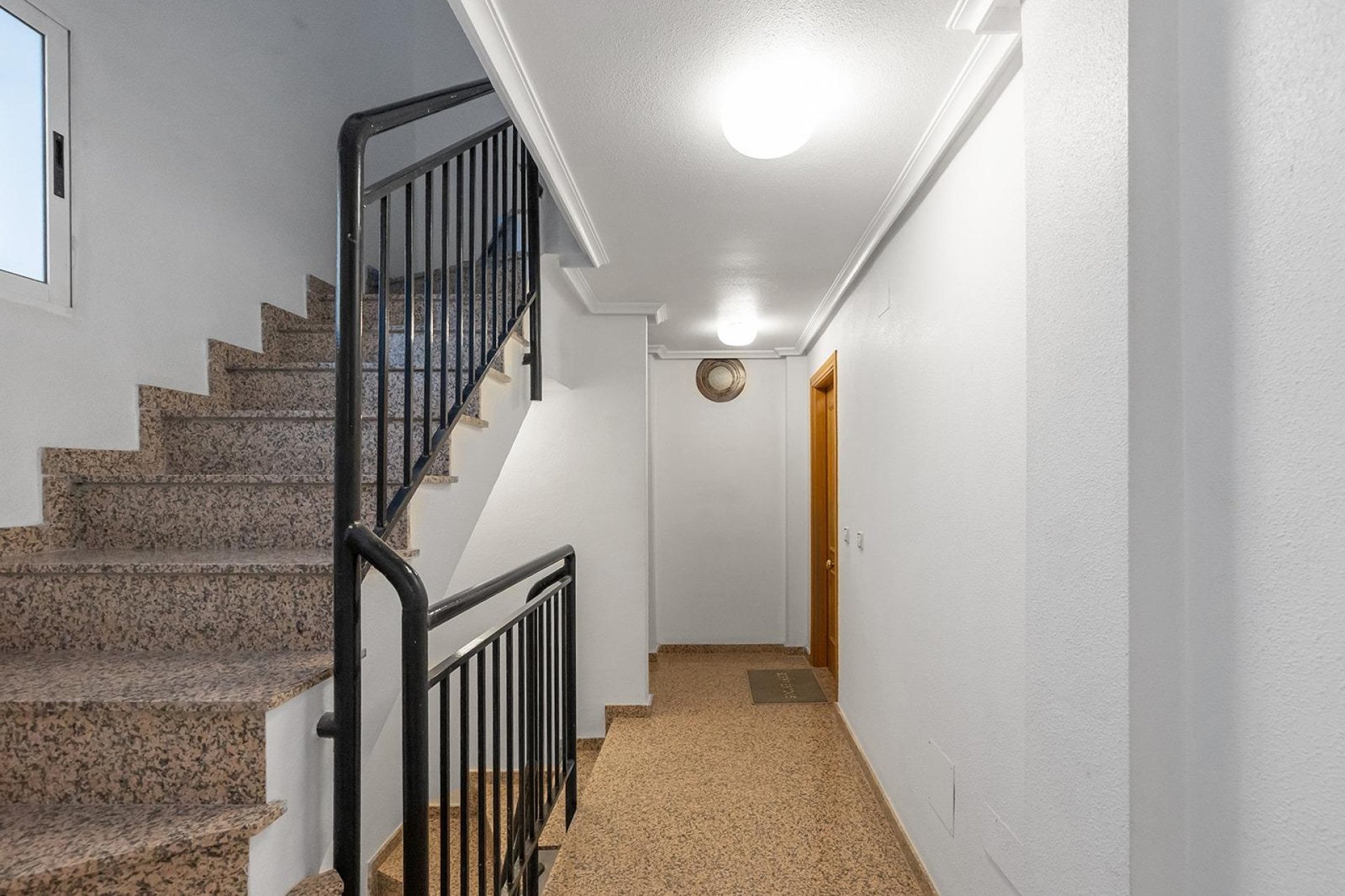 Återförsäljning - Apartment -
Torrevieja - Paseo maritimo