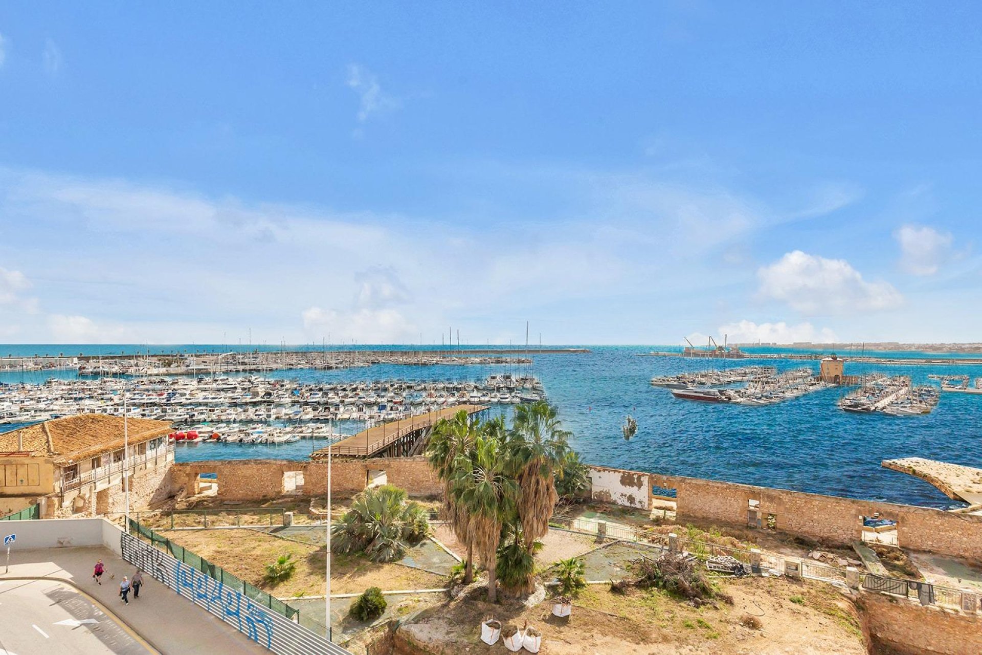 Återförsäljning - Apartment -
Torrevieja - Paseo maritimo