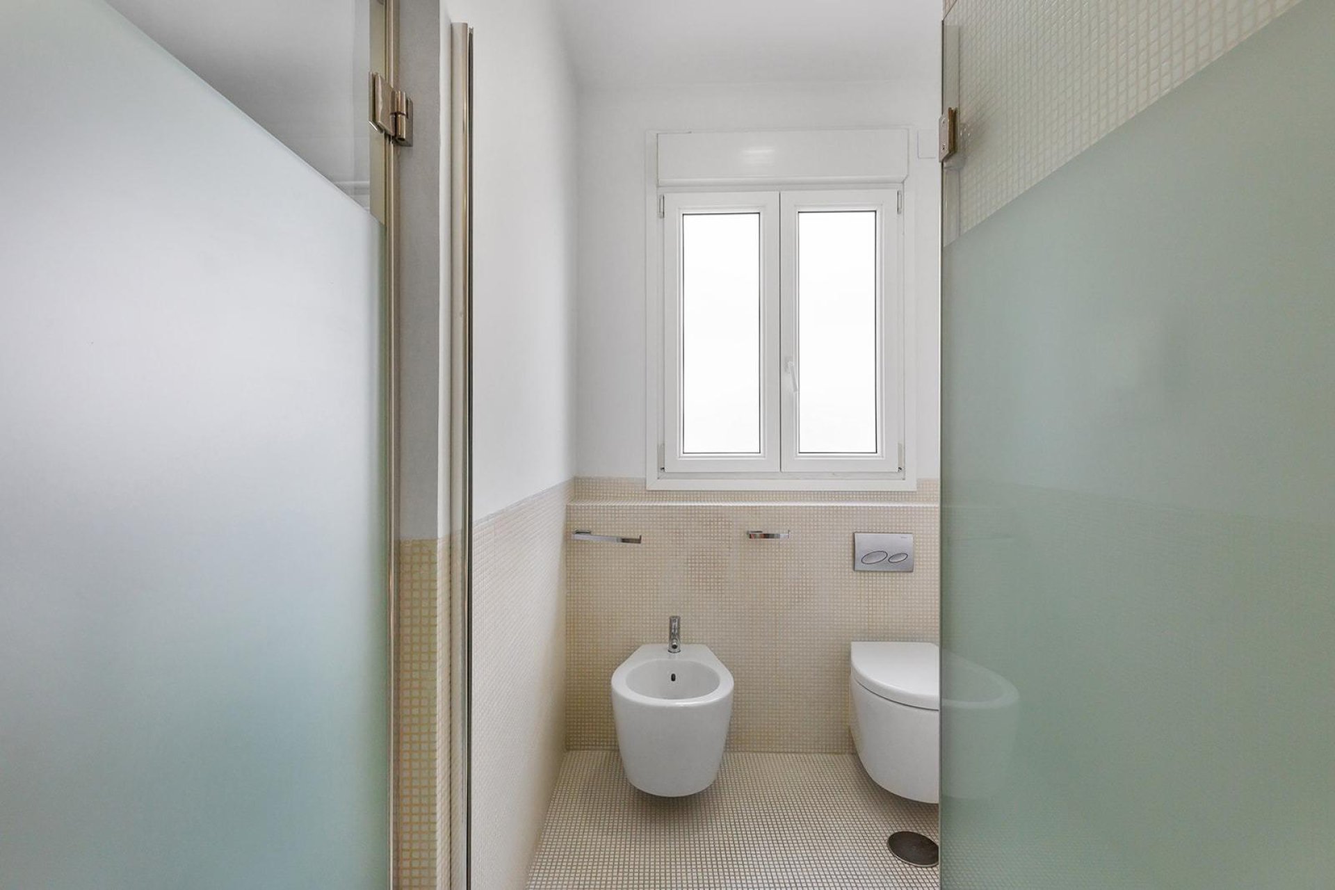 Återförsäljning - Apartment -
Torrevieja - Paseo maritimo