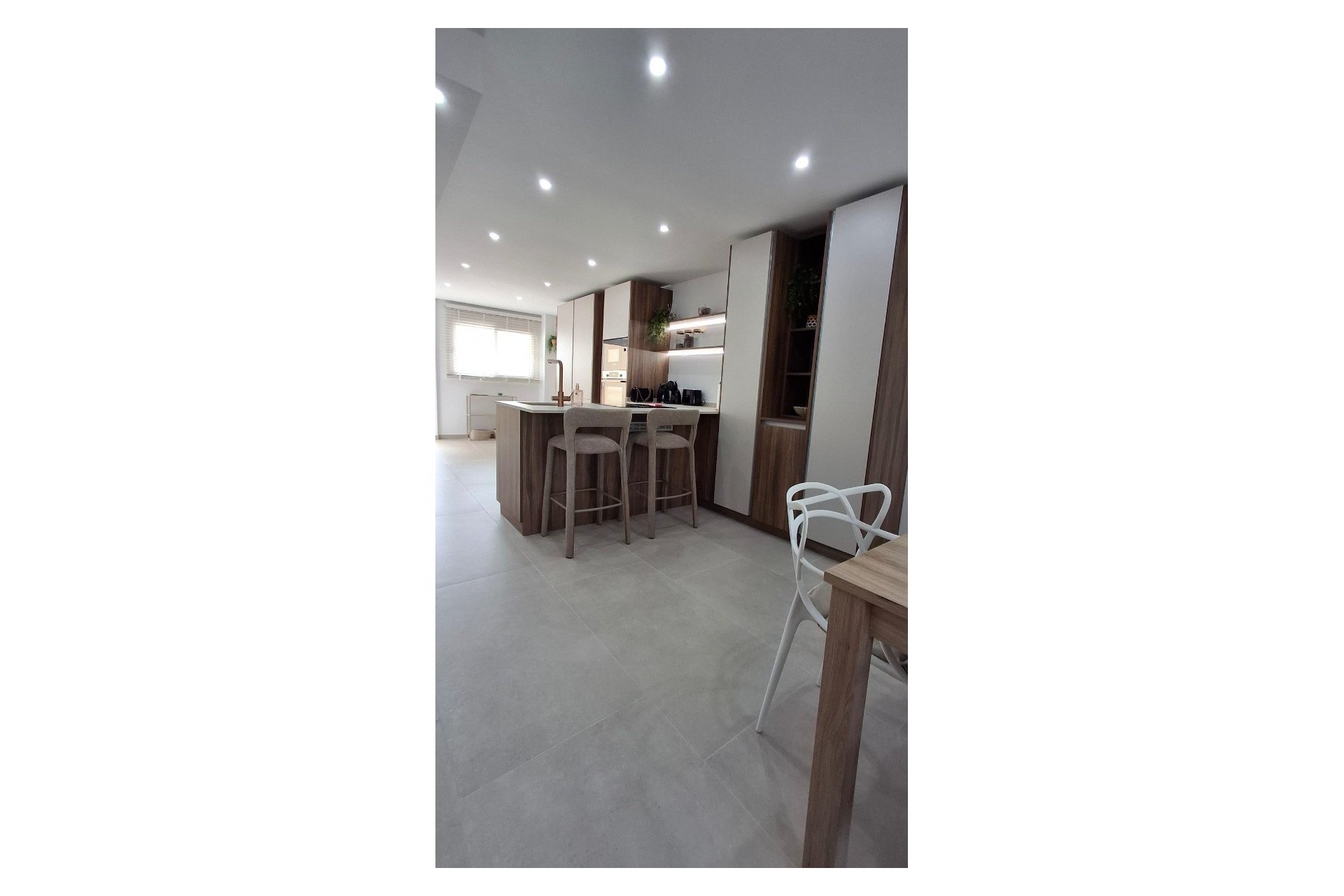 Återförsäljning - Apartment -
Torrevieja - Playa Acequion