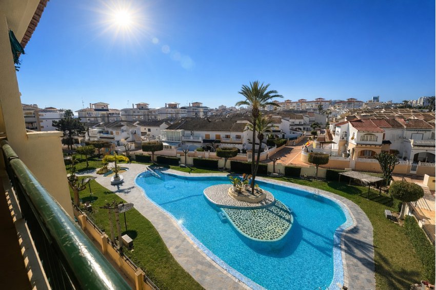 Återförsäljning - Apartment -
Torrevieja - PLAYA DE LA MATA