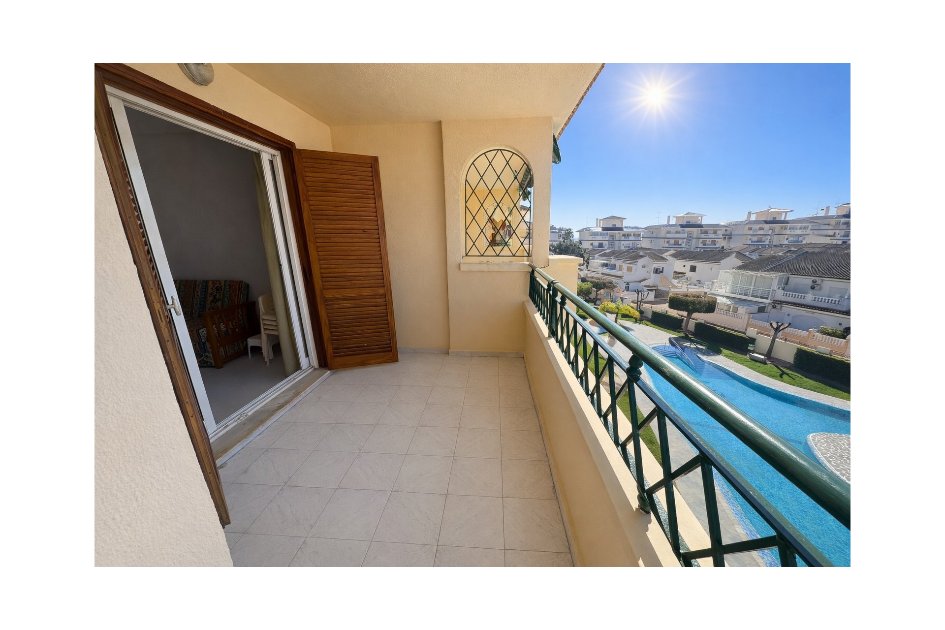 Återförsäljning - Apartment -
Torrevieja - PLAYA DE LA MATA