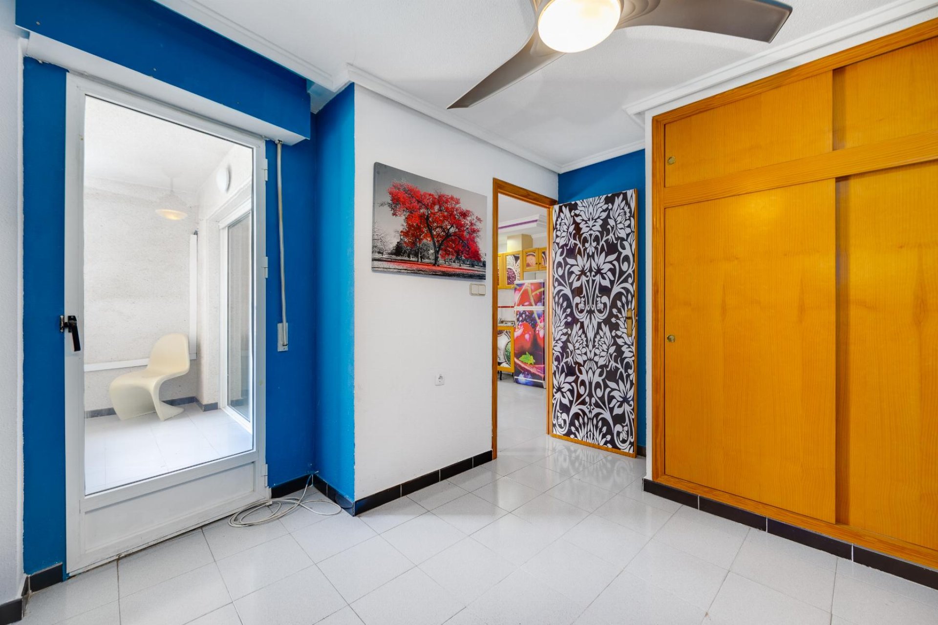 Återförsäljning - Apartment -
Torrevieja - Playa de Los Locos-Curva del Palangre