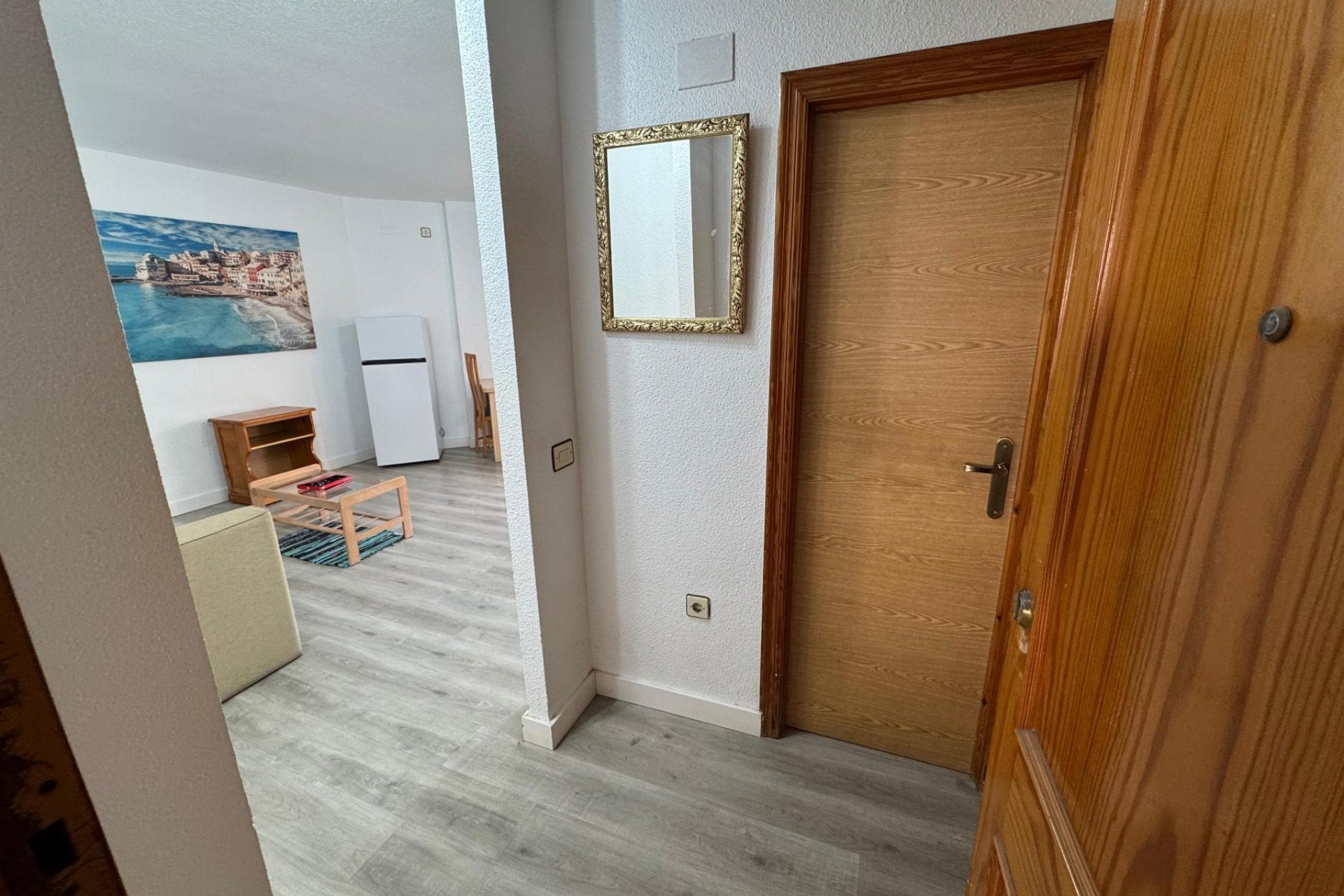 Återförsäljning - Apartment -
Torrevieja - Playa de Los Locos-Curva del Palangre