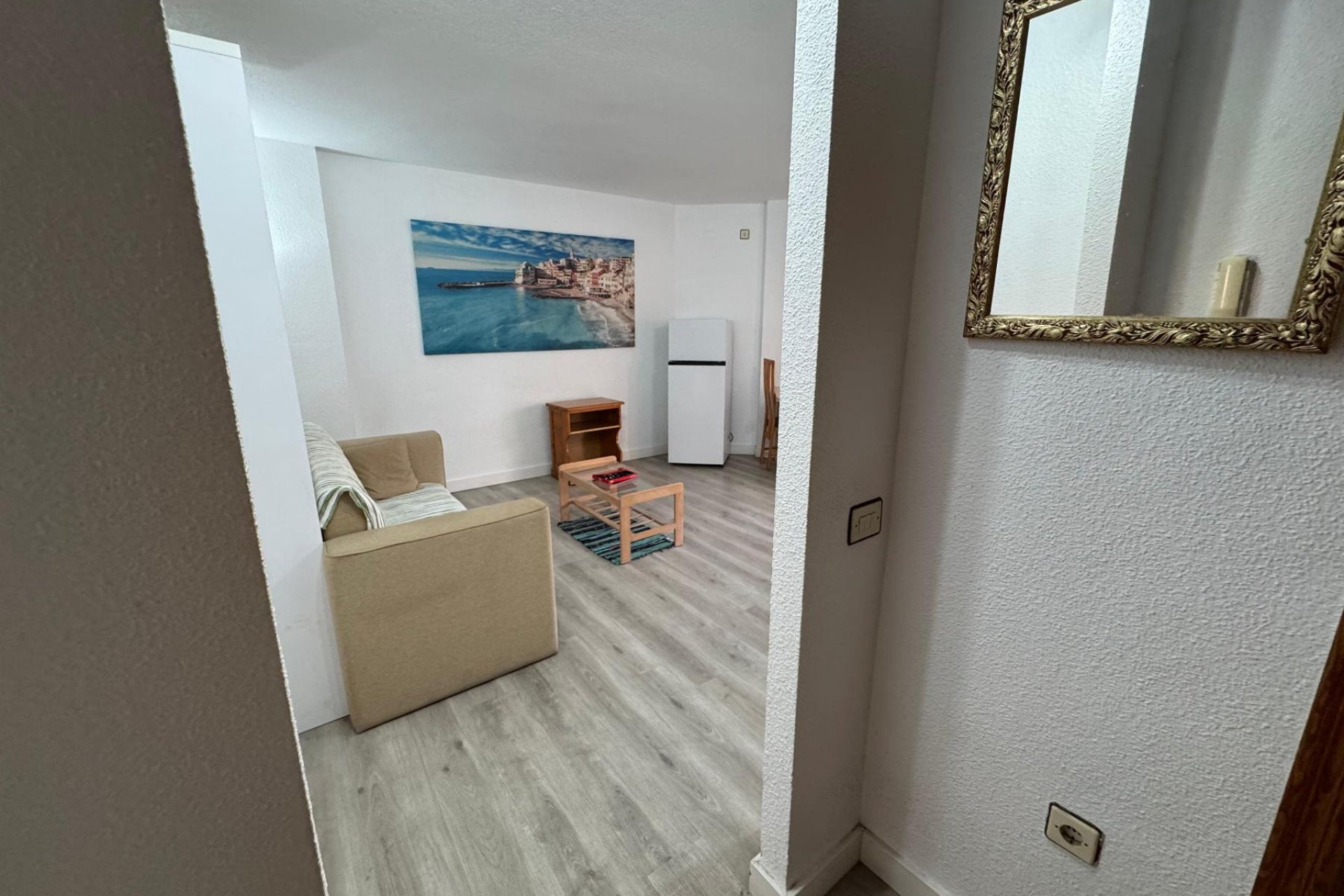 Återförsäljning - Apartment -
Torrevieja - Playa de Los Locos-Curva del Palangre