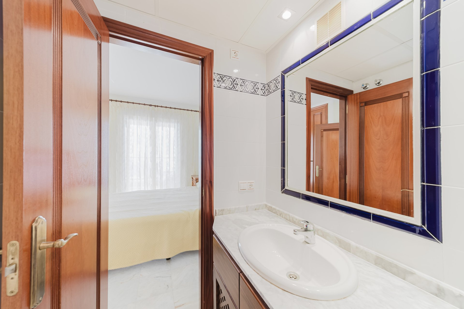 Återförsäljning - Apartment -
Torrevieja - Playa de los locos