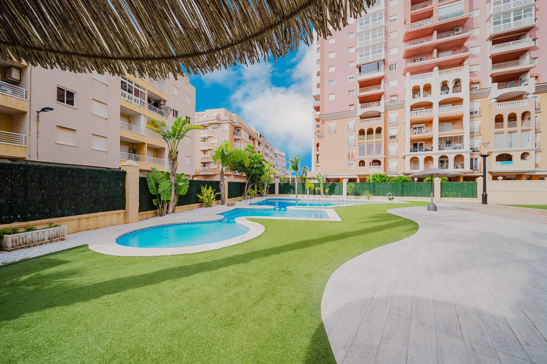 Återförsäljning - Apartment -
Torrevieja - Playa de los locos