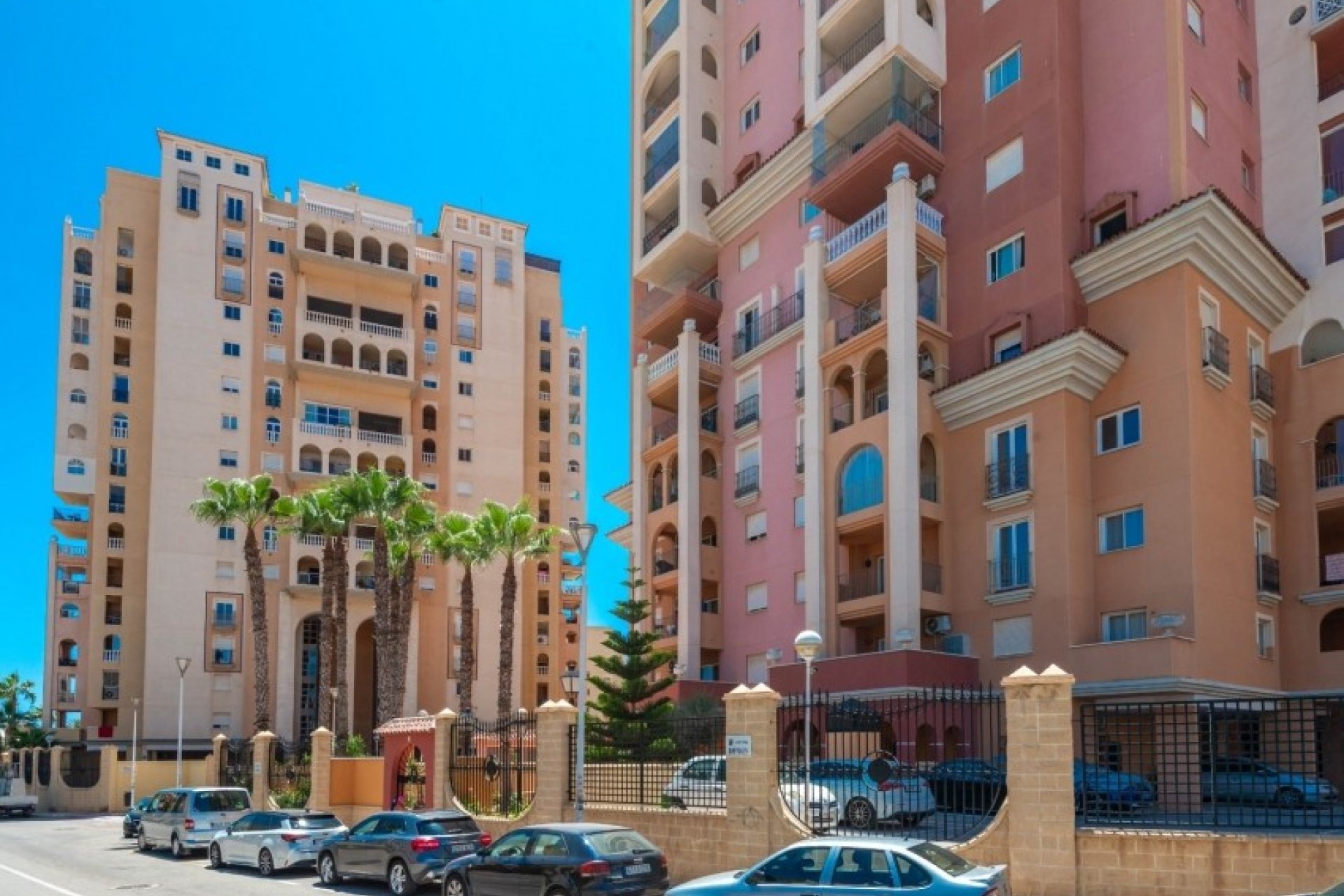 Återförsäljning - Apartment -
Torrevieja - Playa de los Locos