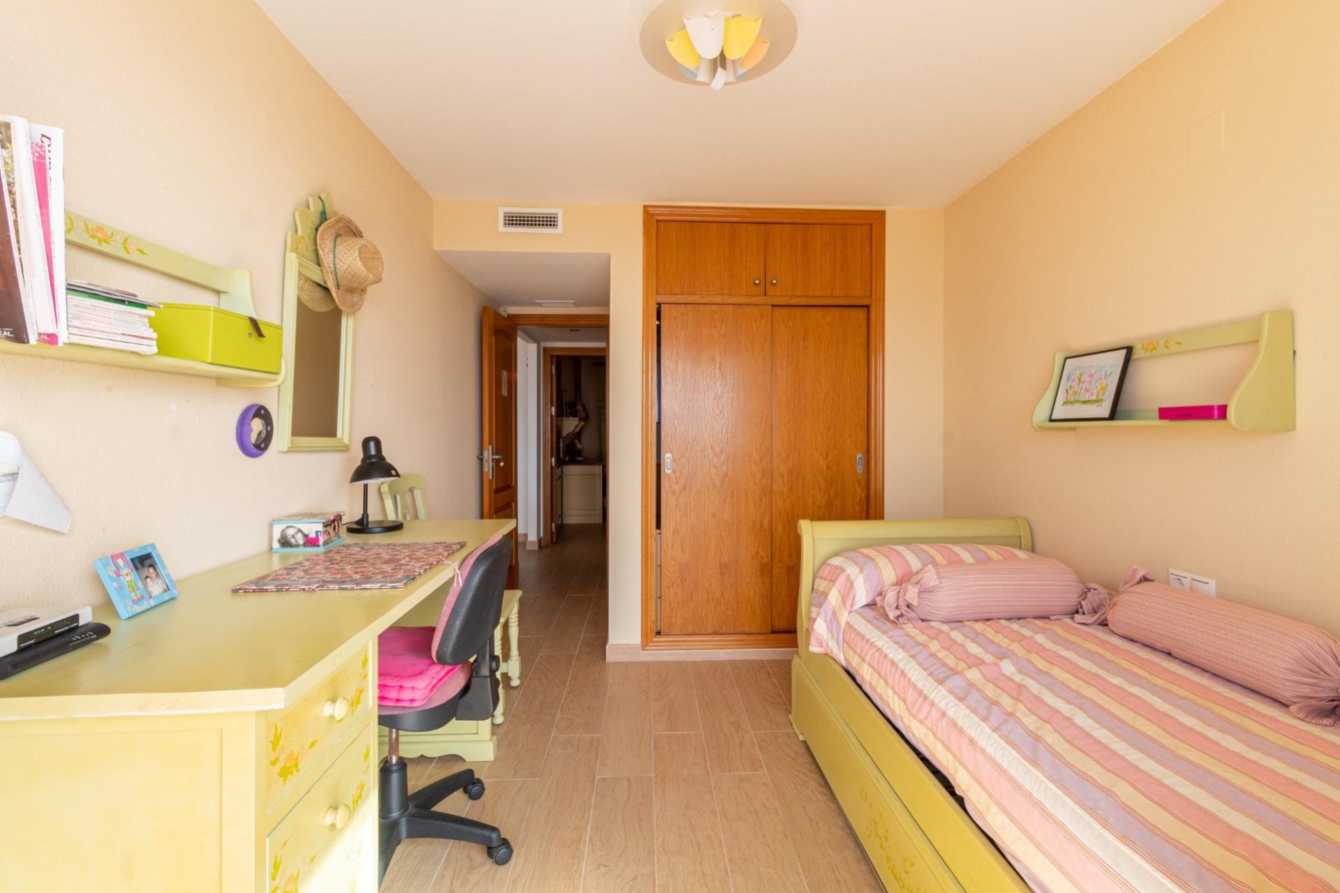 Återförsäljning - Apartment -
Torrevieja - Playa de los locos
