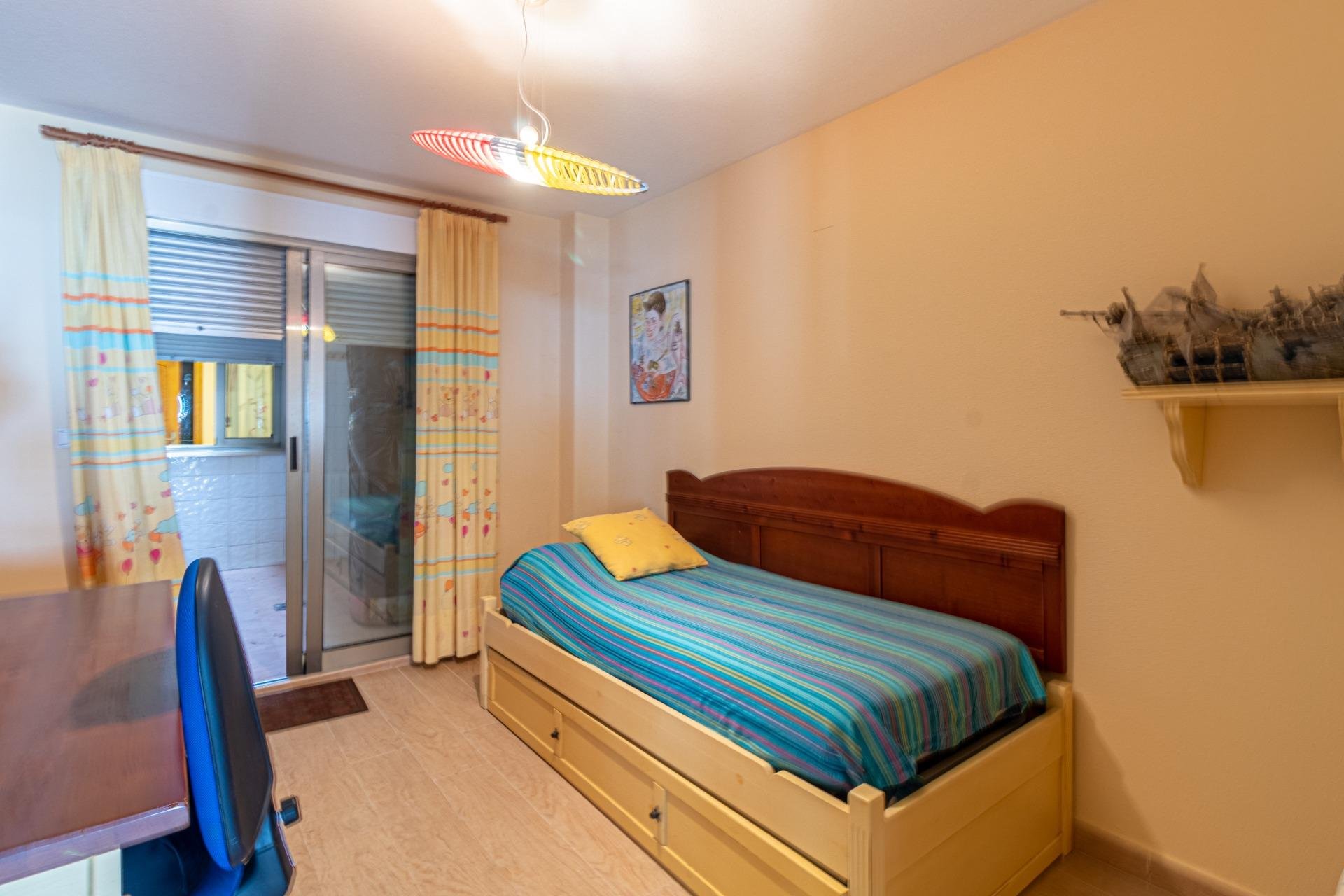 Återförsäljning - Apartment -
Torrevieja - Playa de los locos