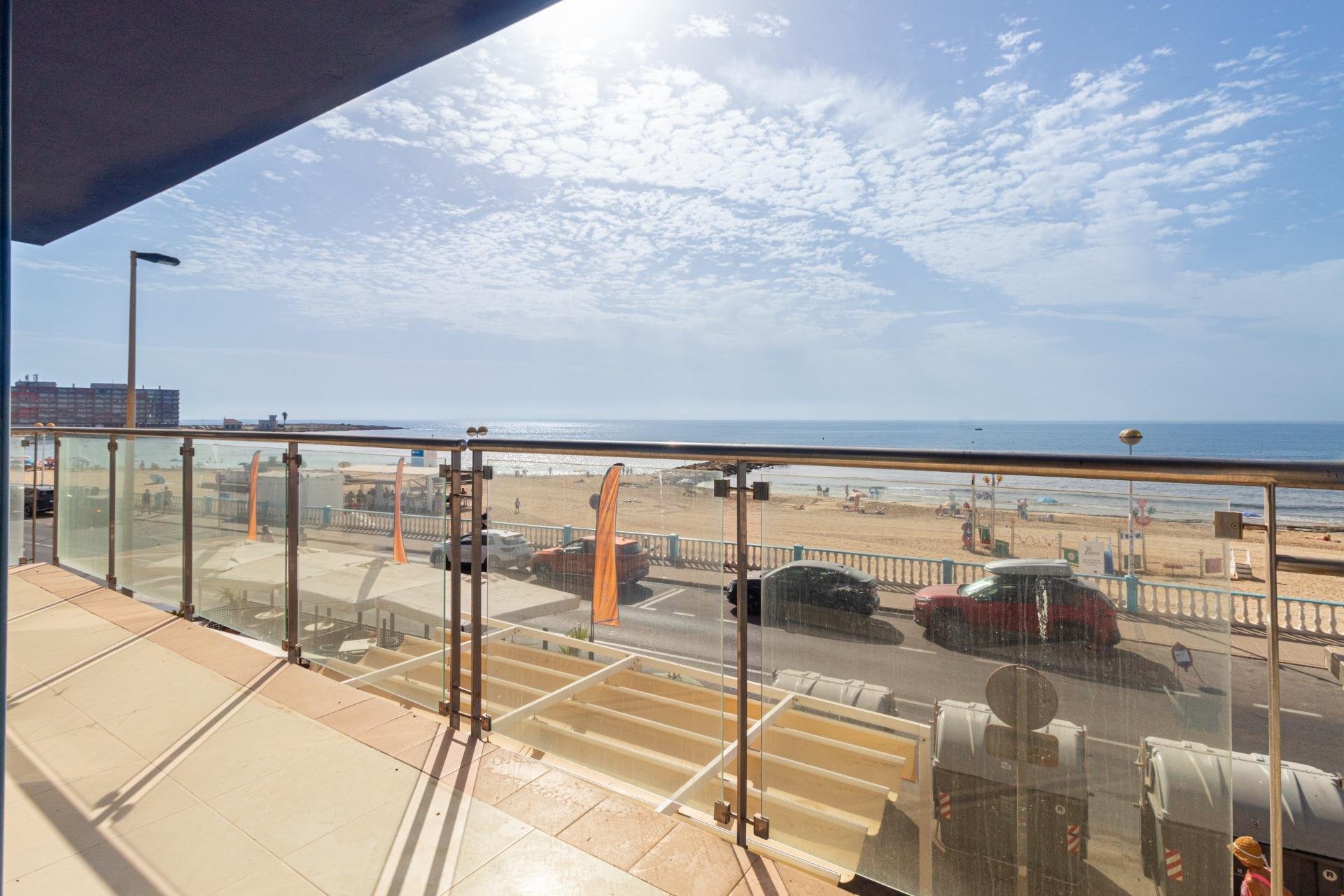 Återförsäljning - Apartment -
Torrevieja - Playa de los locos