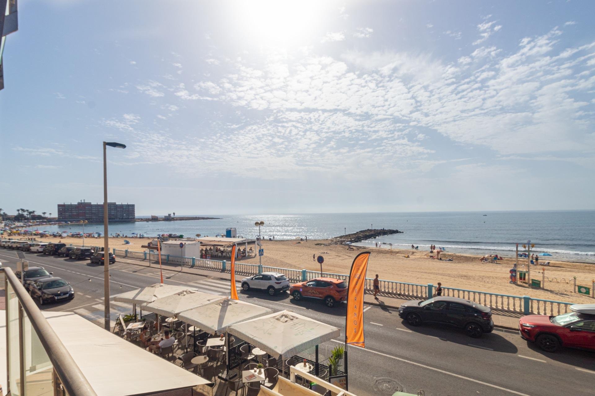 Återförsäljning - Apartment -
Torrevieja - Playa de los locos