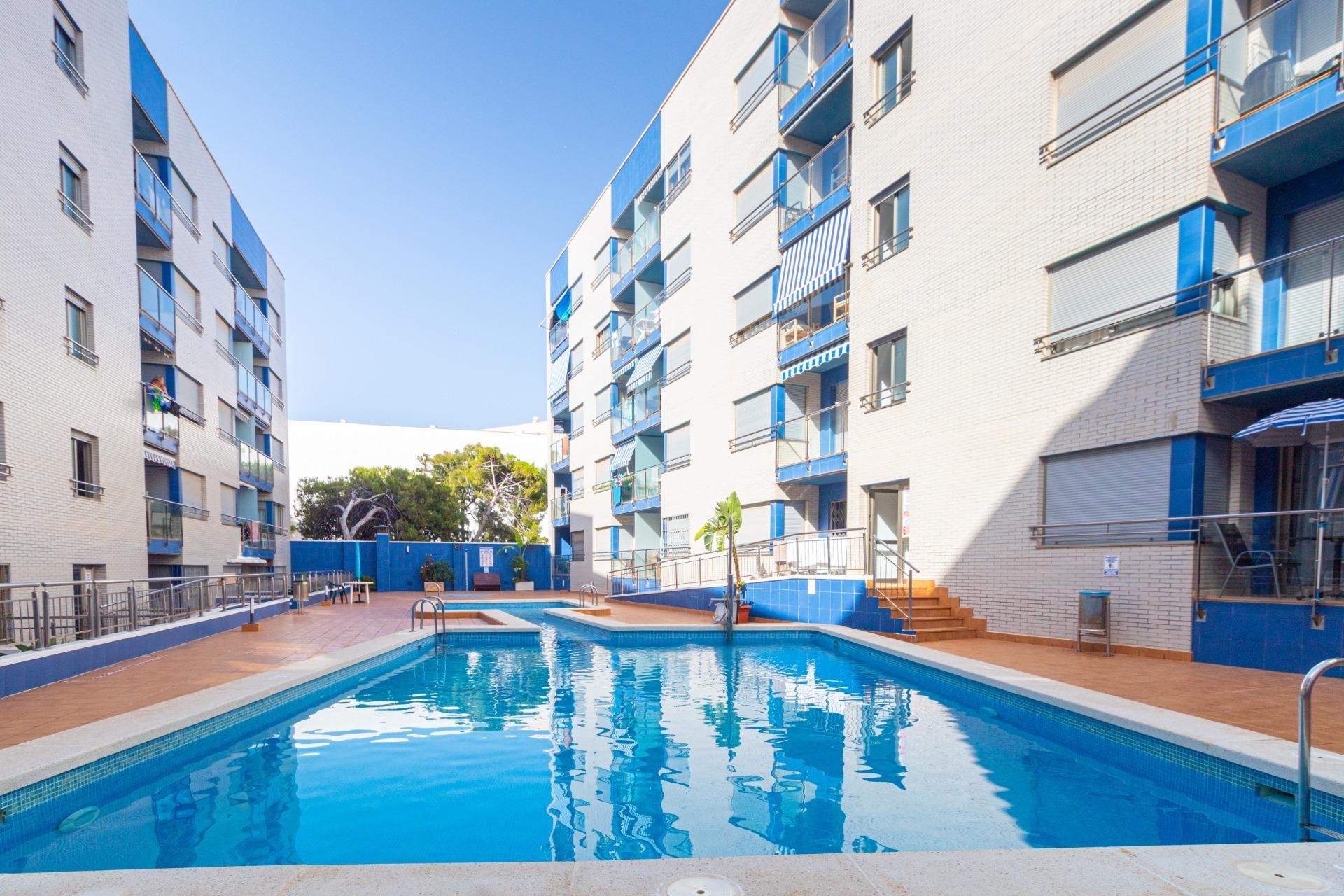 Återförsäljning - Apartment -
Torrevieja - Playa de los locos