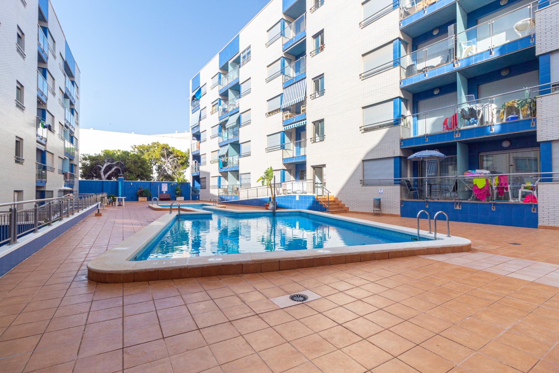 Återförsäljning - Apartment -
Torrevieja - Playa de los locos