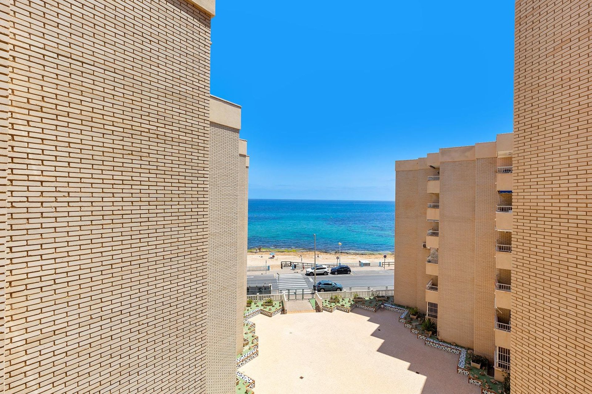 Återförsäljning - Apartment -
Torrevieja - Playa de los Locos