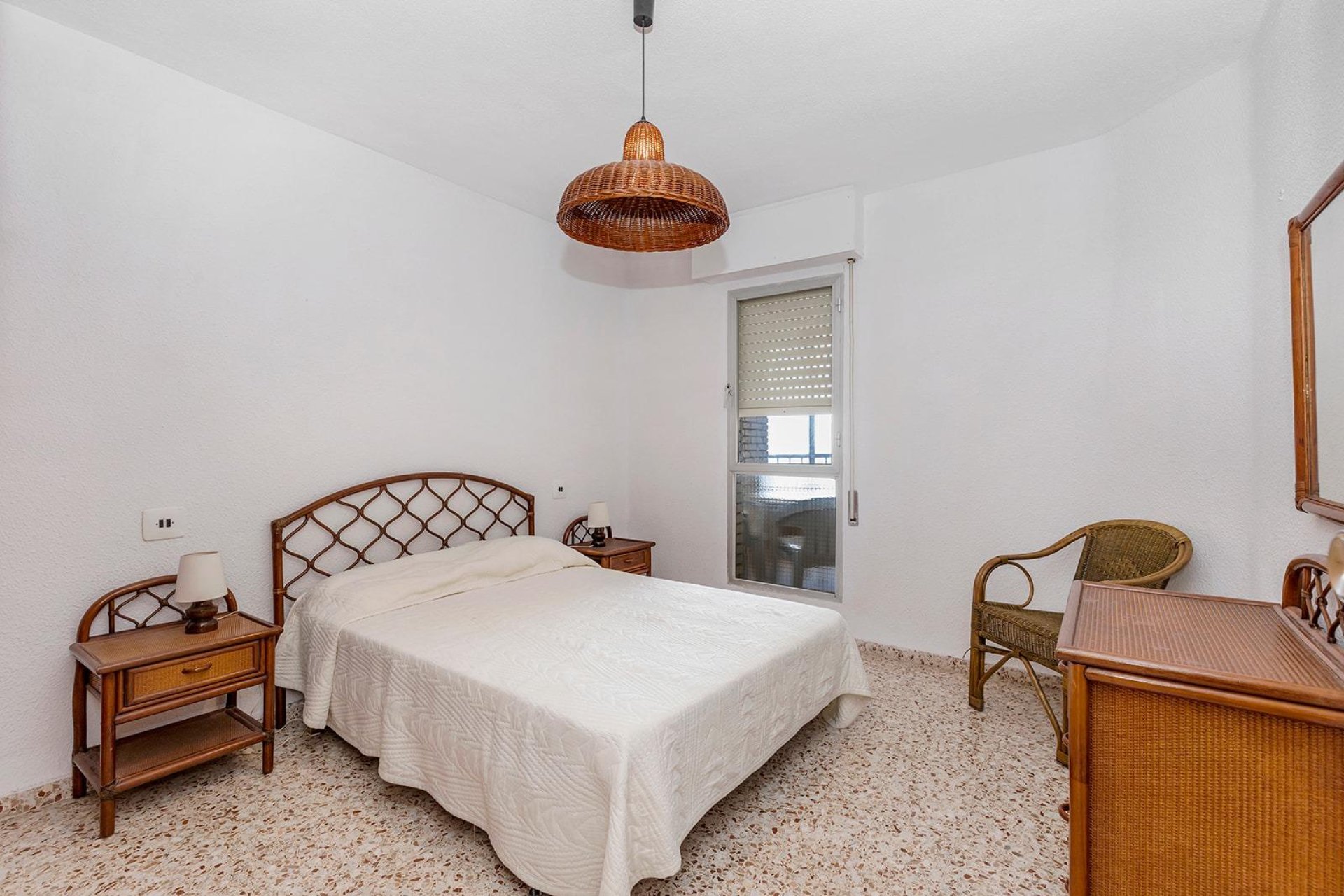 Återförsäljning - Apartment -
Torrevieja - Playa de los Locos