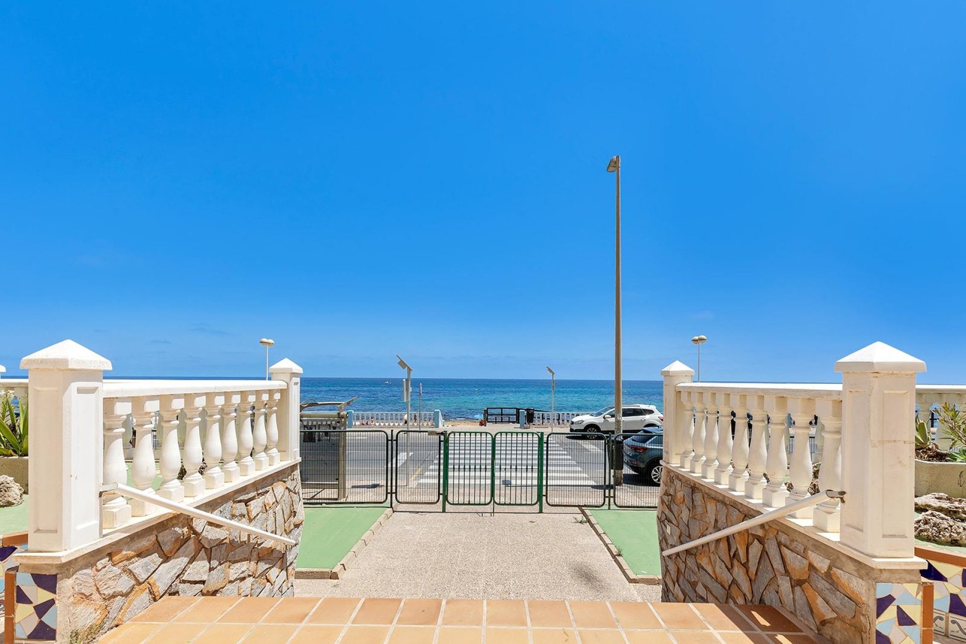 Återförsäljning - Apartment -
Torrevieja - Playa de los Locos