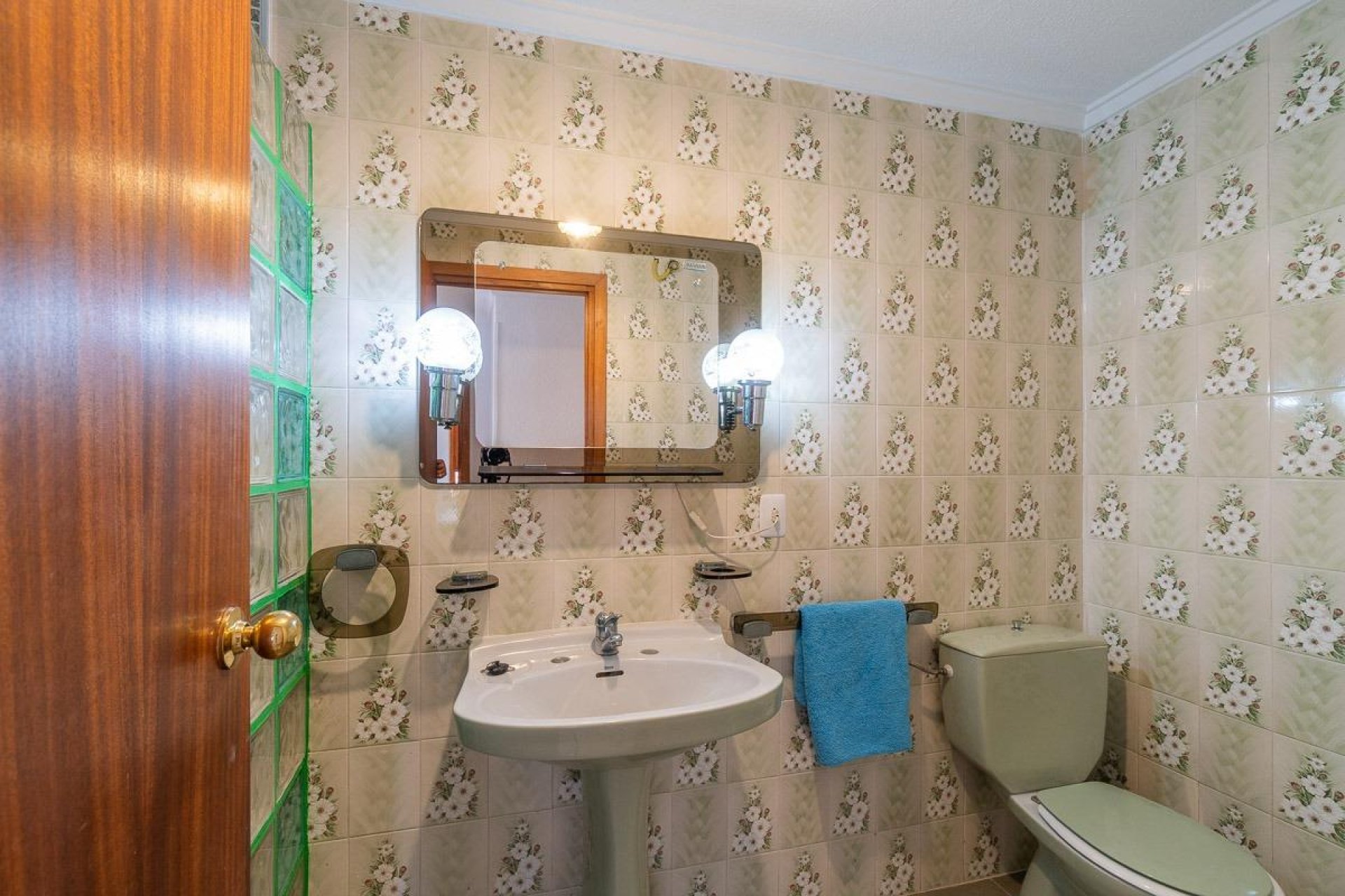 Återförsäljning - Apartment -
Torrevieja - Playa de los Naufragos