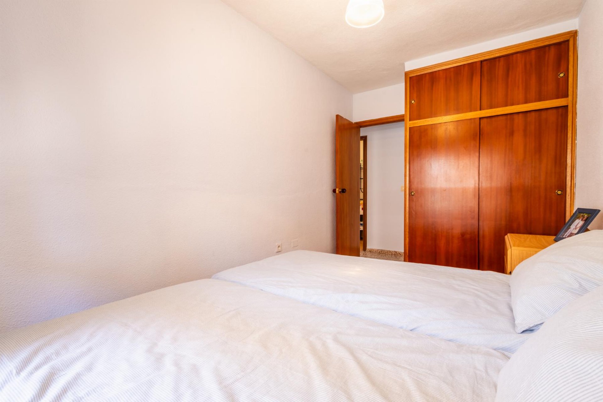 Återförsäljning - Apartment -
Torrevieja - Playa de los Naufragos