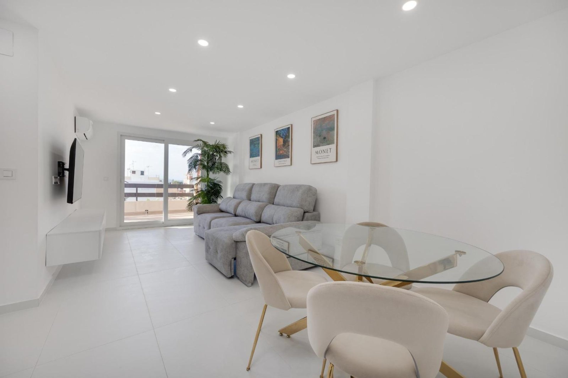 Återförsäljning - Apartment -
Torrevieja - Playa de los Naufragos