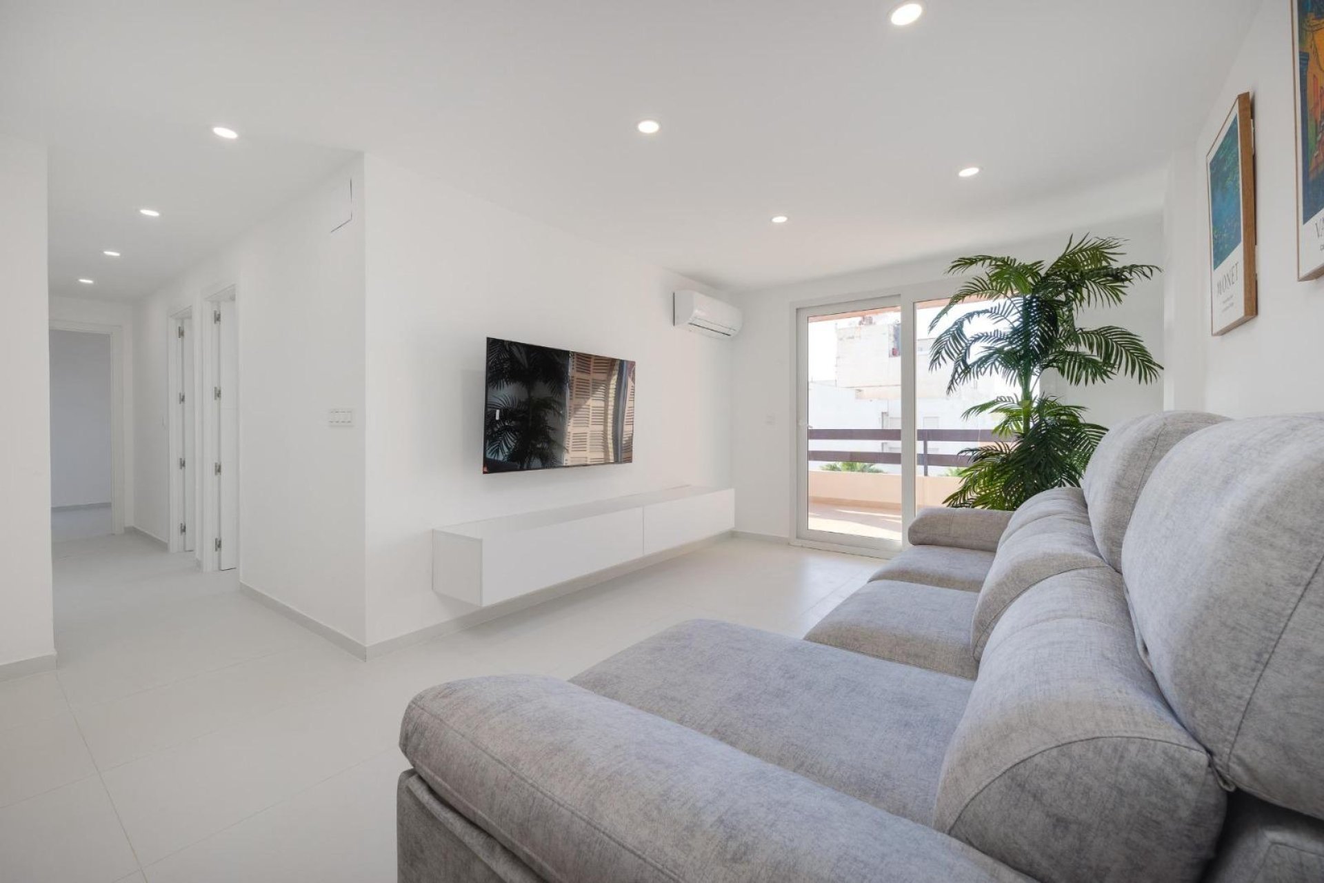 Återförsäljning - Apartment -
Torrevieja - Playa de los Naufragos